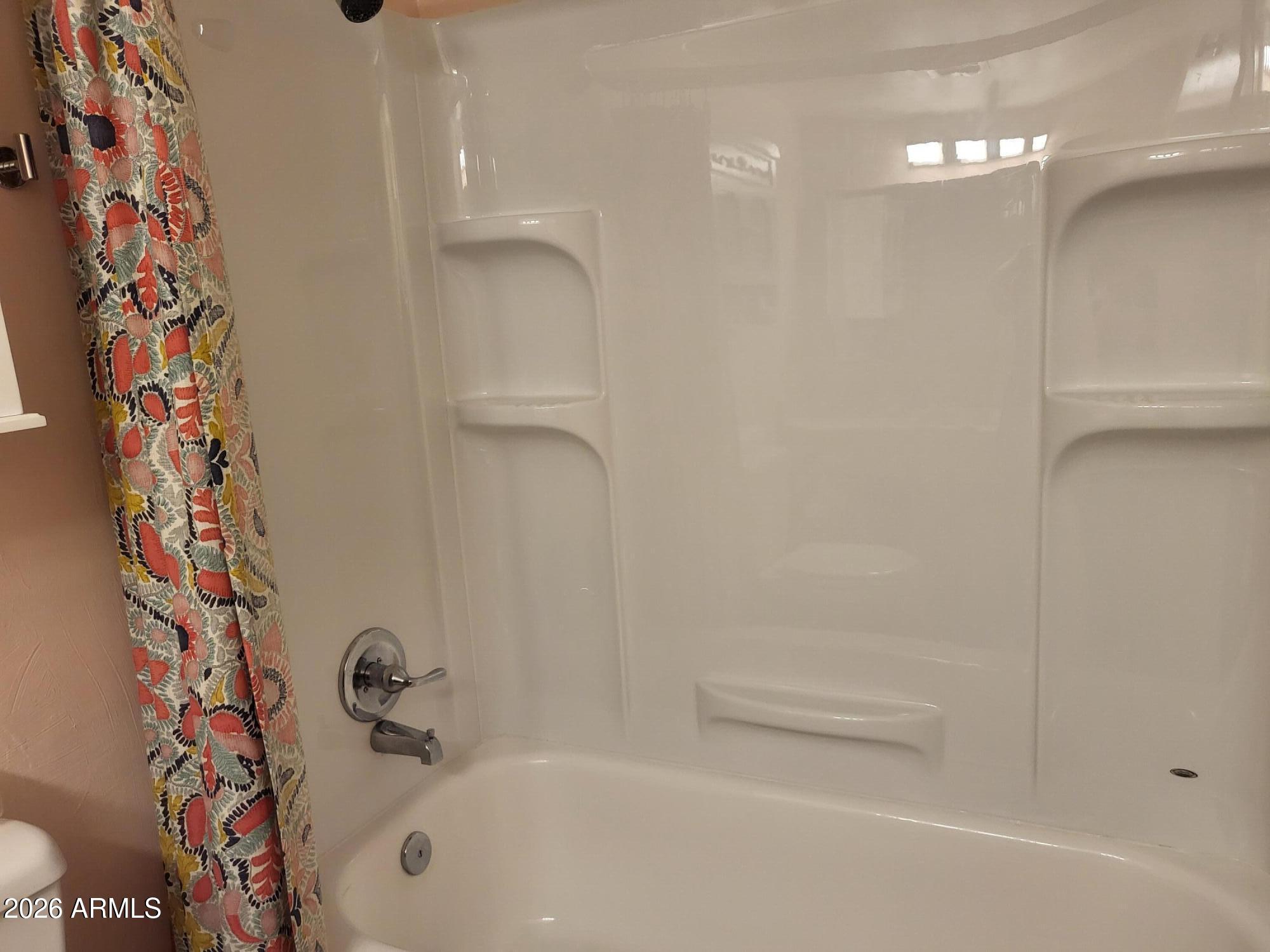 SCOTTSDALE EAST HOMES - Residential