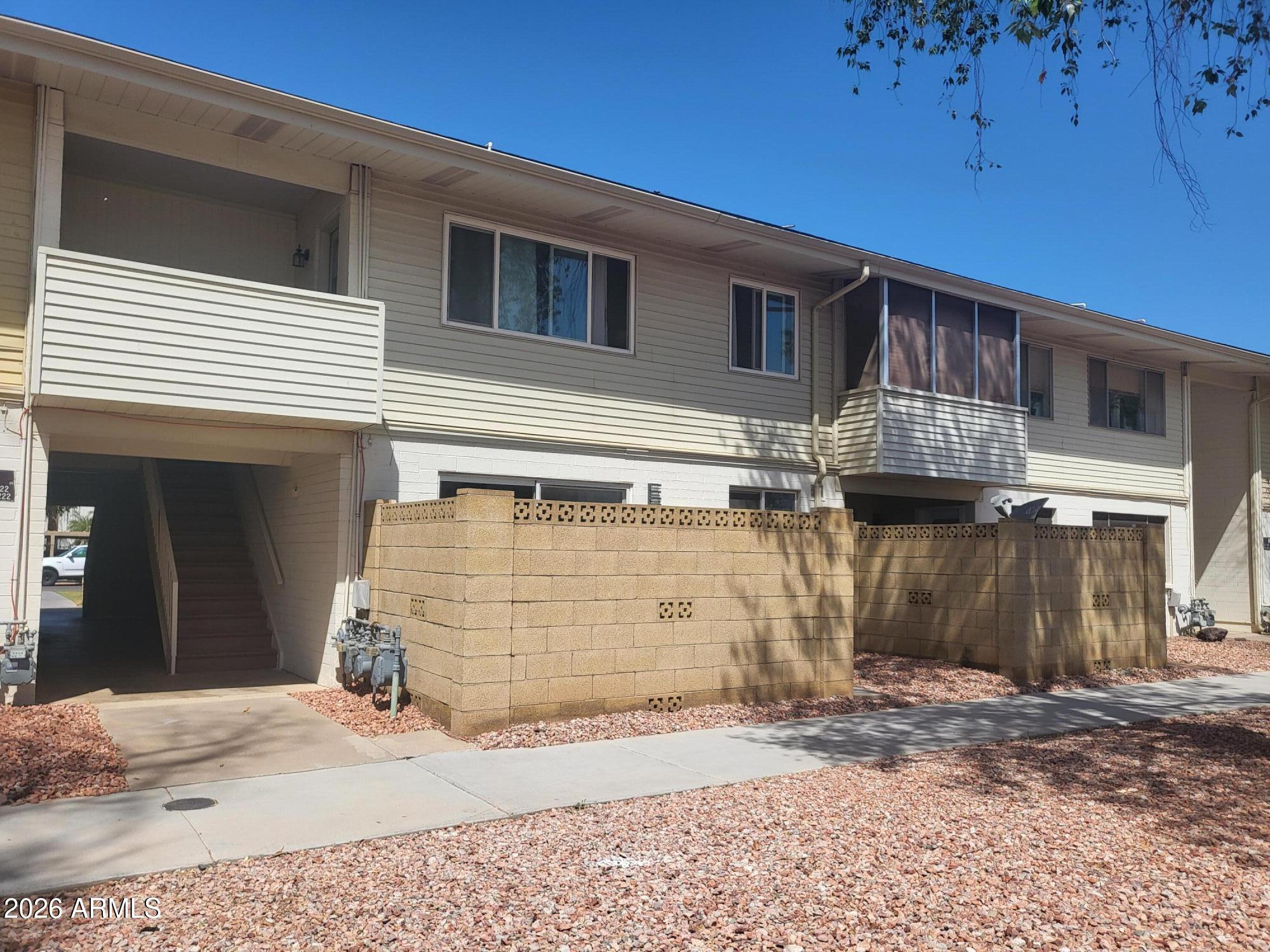 SCOTTSDALE EAST HOMES - Residential