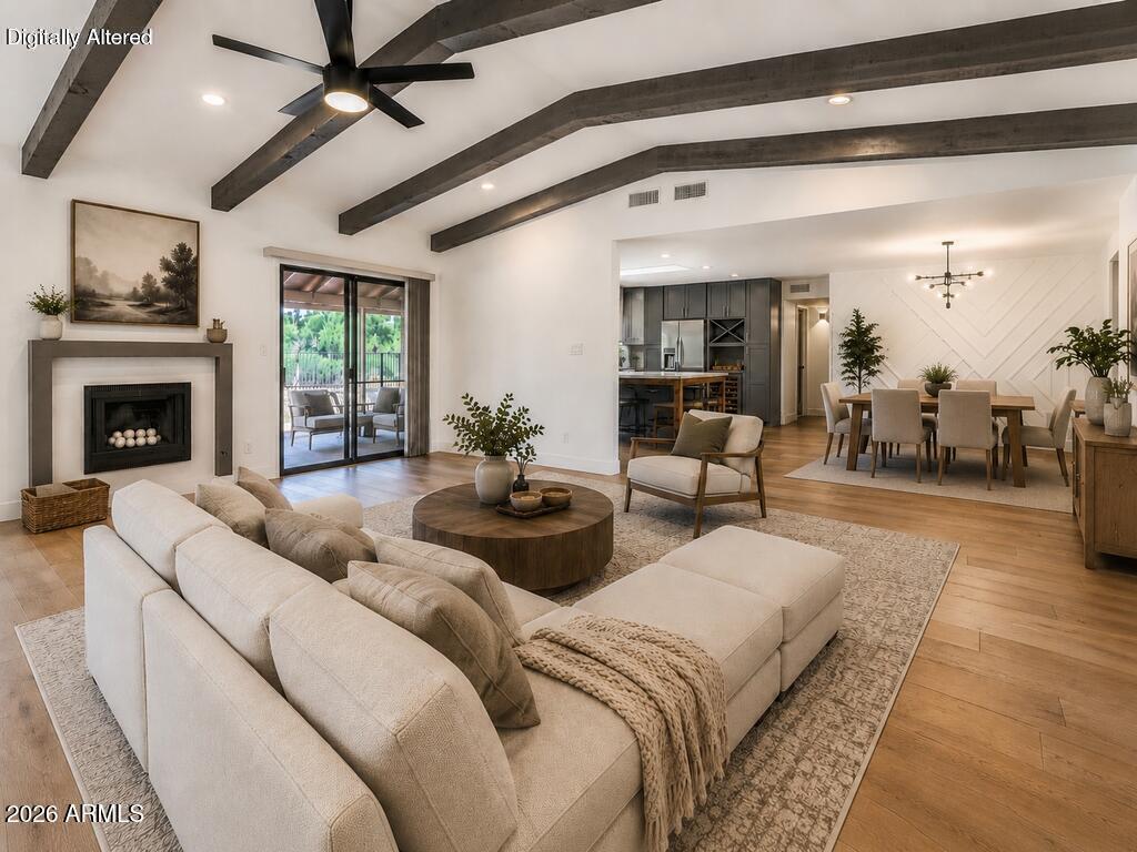 2044 E SMOKETREE Drive