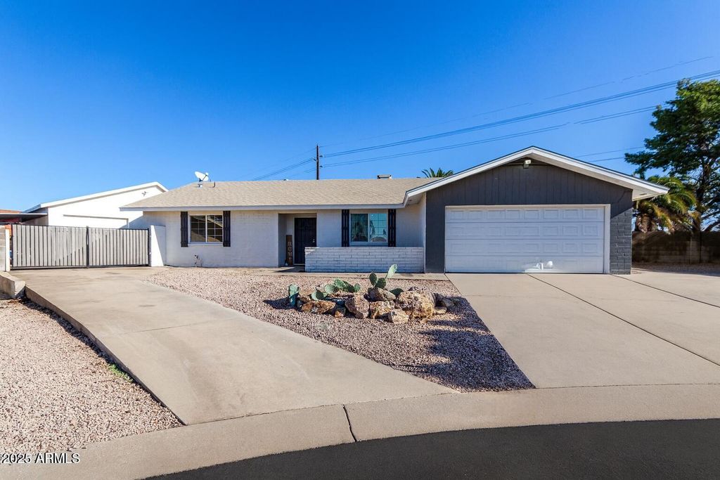 Photo of 7552 E Elena Circle, Mesa, AZ 85208 (MLS # 6951926)