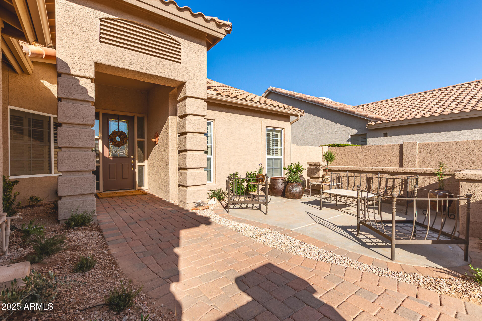 9312 E ARROWVALE Drive