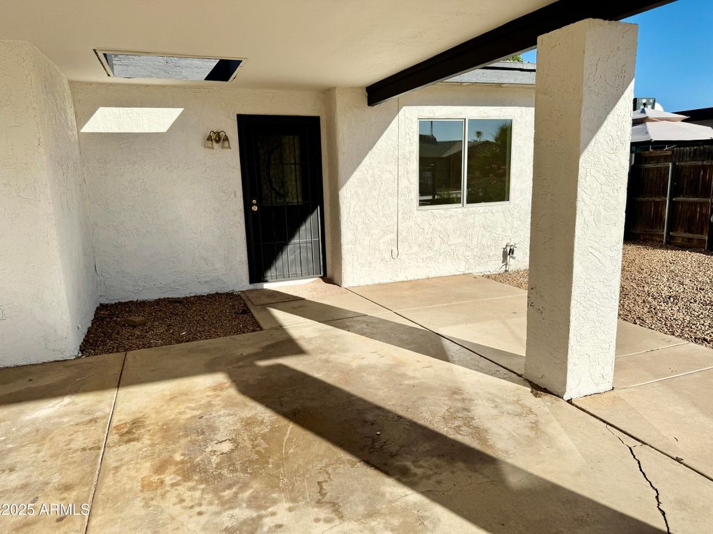 Photo of 5741 N 69th Avenue, Glendale, AZ 85303 (MLS # 6928598)