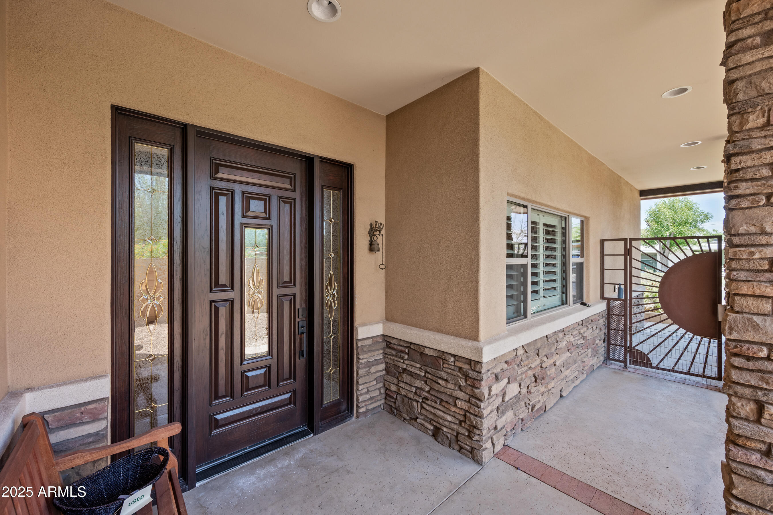 1435 E RANCHO Drive
