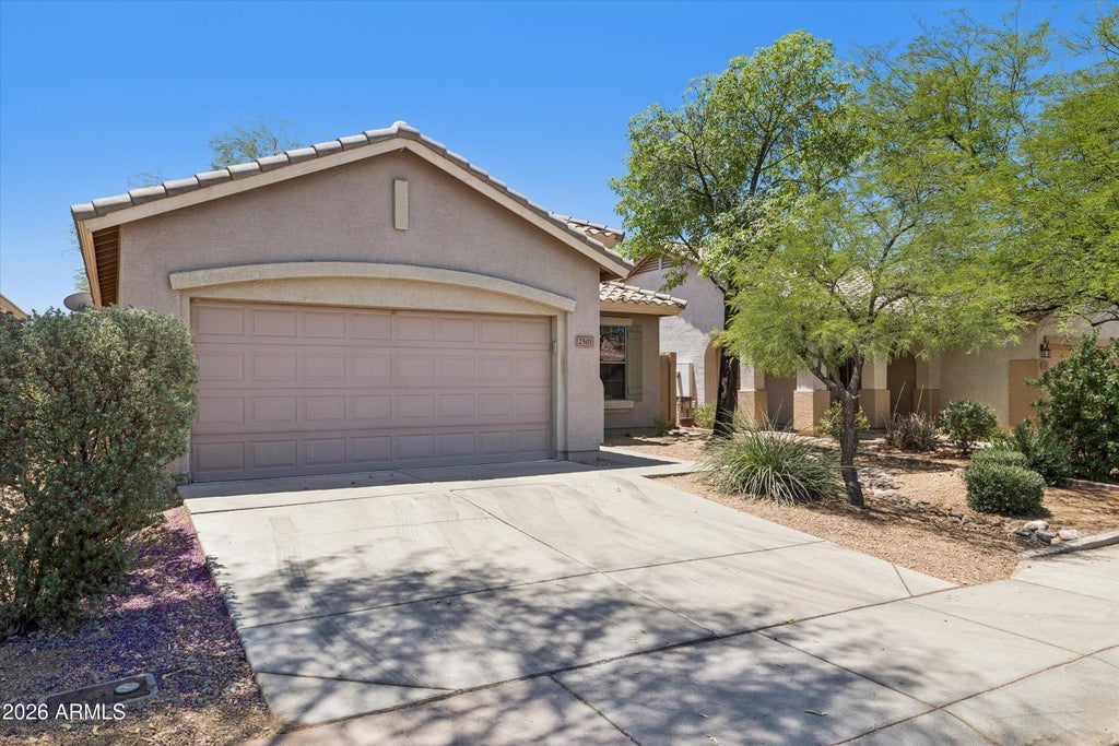 Photo of 2501 W Lewis And Clark Trail, Anthem, AZ 85086 (MLS # 7038333)