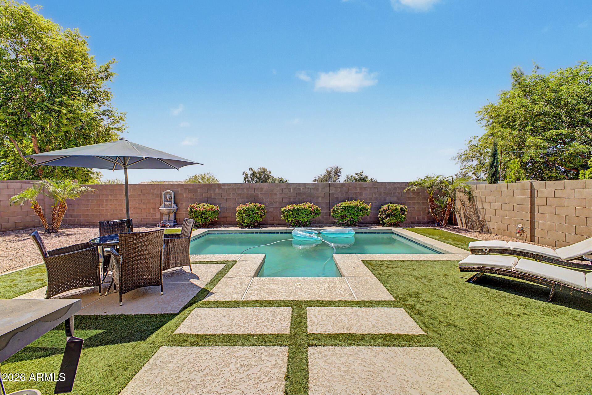 4809 E FIRE OPAL Lane