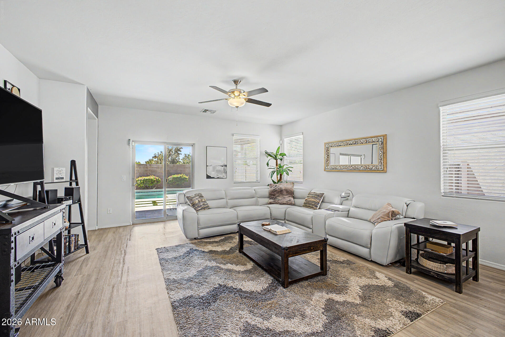 4809 E FIRE OPAL Lane