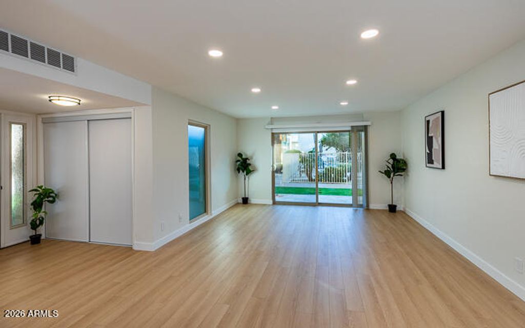 Photo of 3655 N 5th Avenue #103, Phoenix, AZ 85013 (MLS # 7026123)