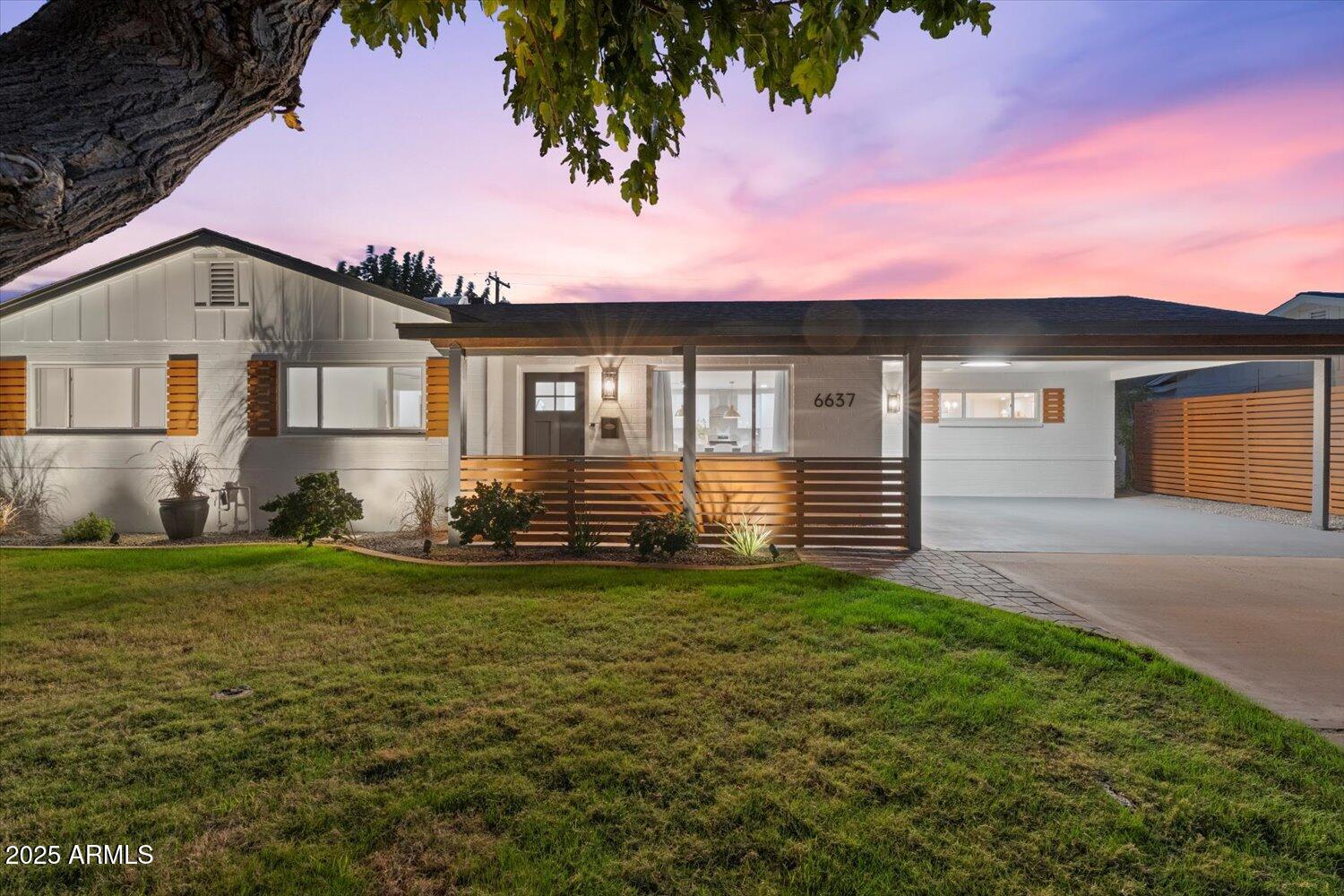 6637 E CULVER Street