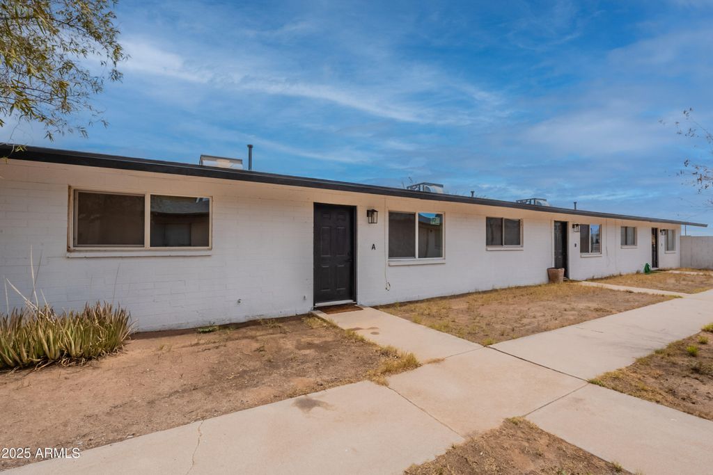 Photo of 704 W 11th Street, Casa Grande, AZ 85122 (MLS # 6911862)