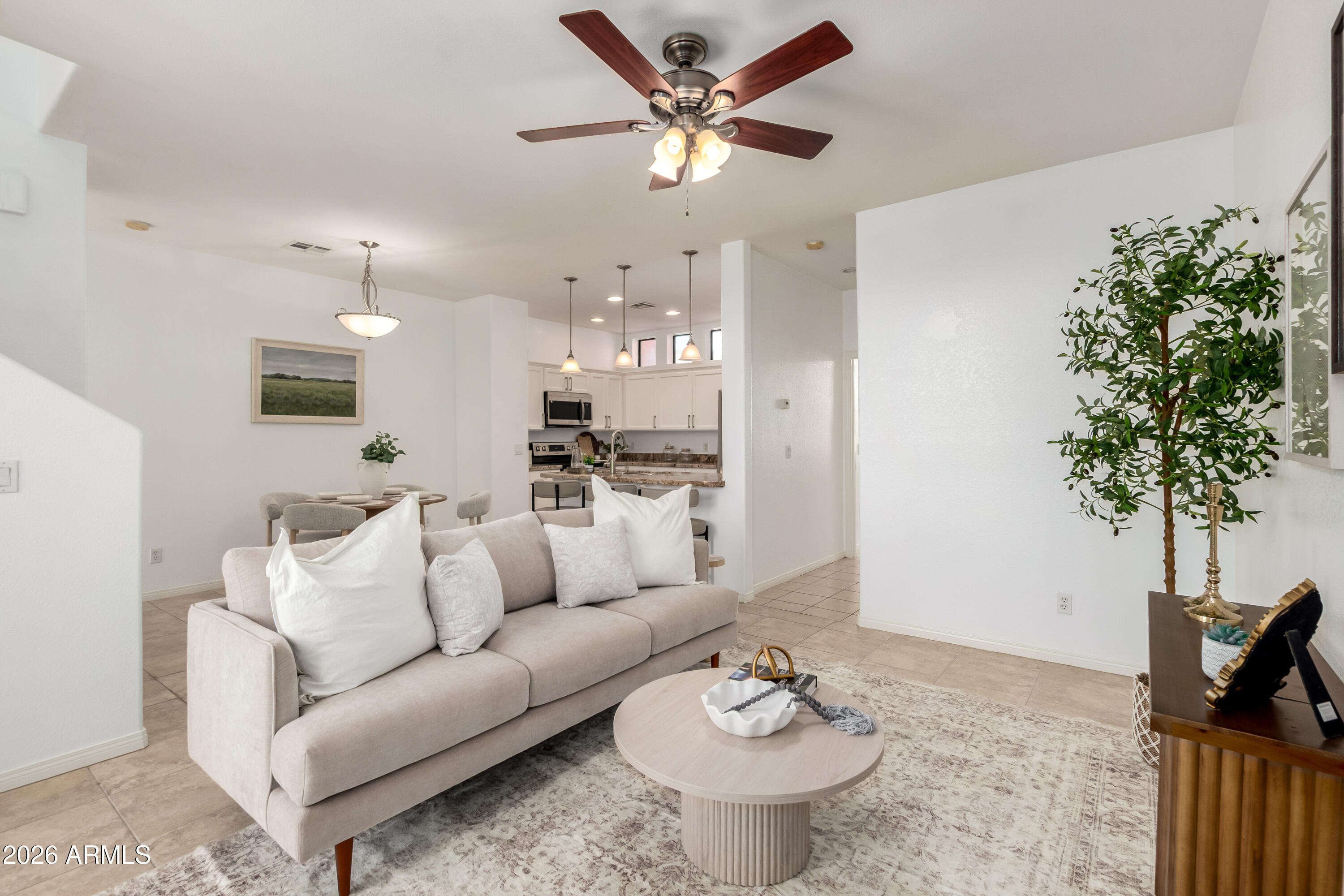 123 N WASHINGTON Street 22