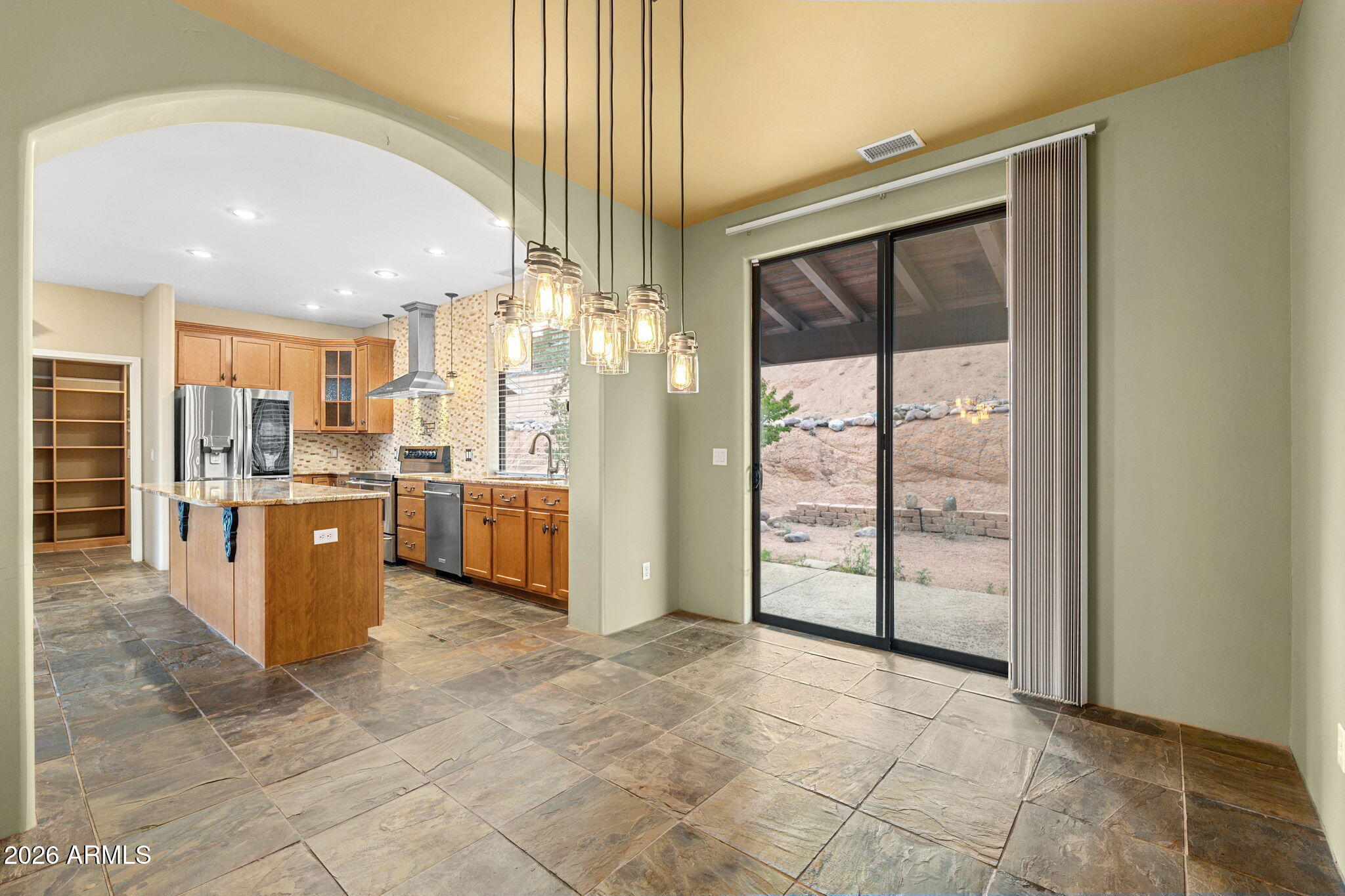 WOODHILL 2 - Residential