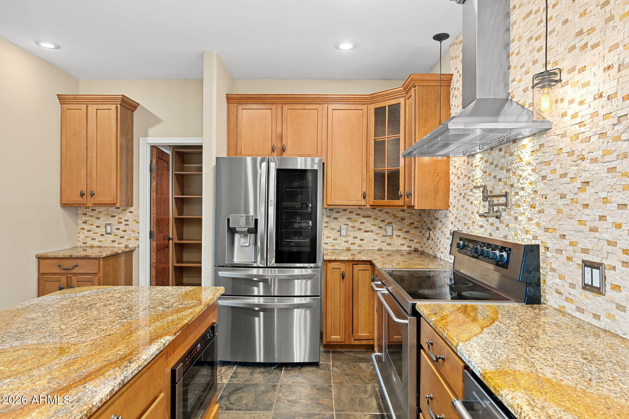 WOODHILL 2 - Residential