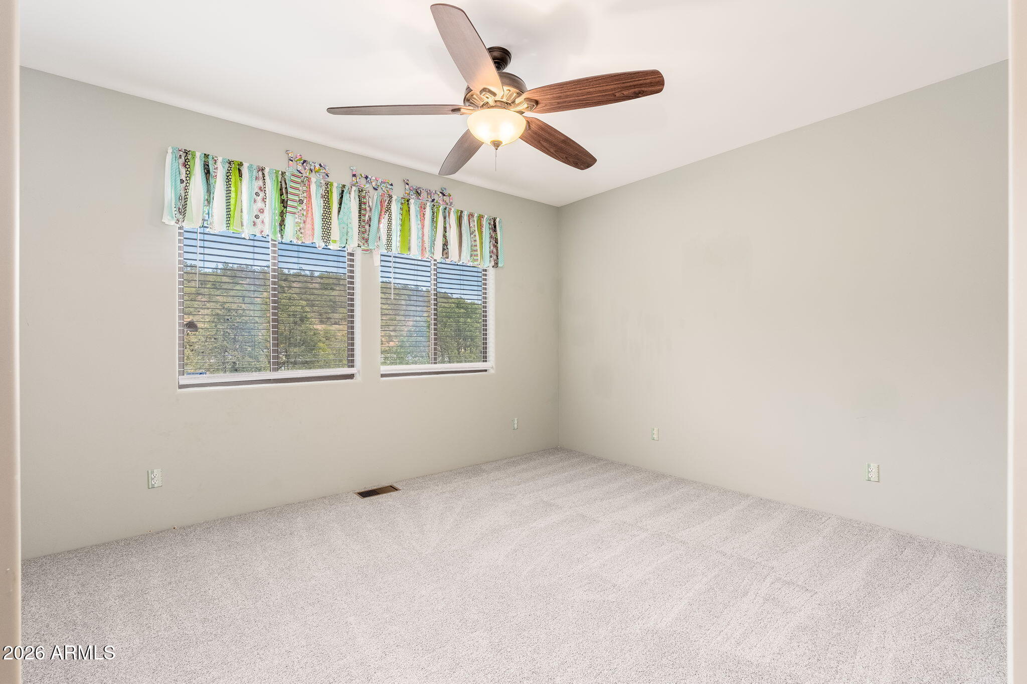 WOODHILL 2 - Residential