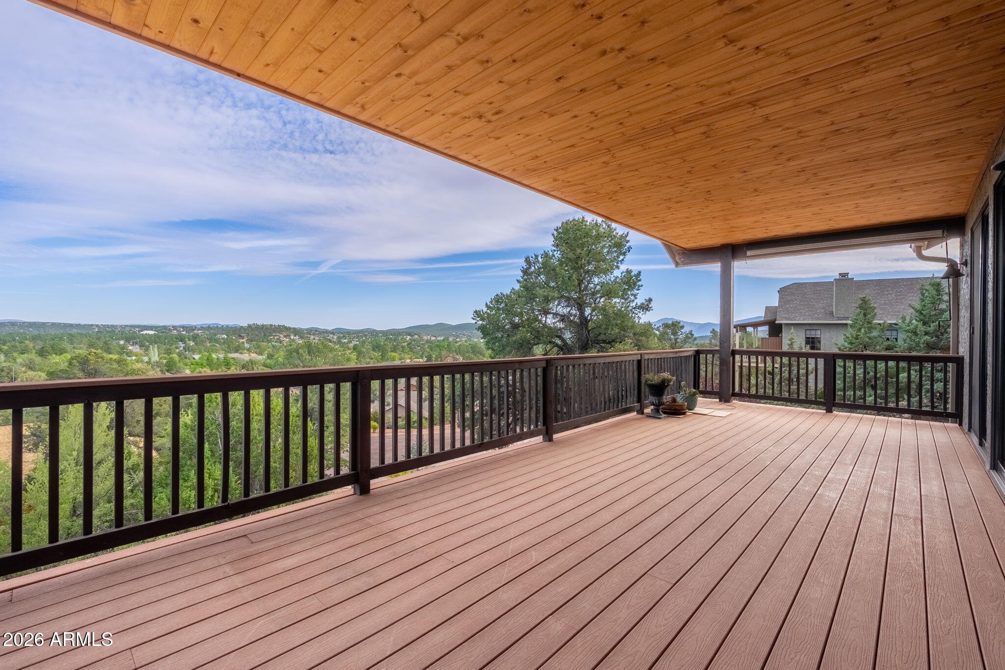WOODHILL 2 - Residential