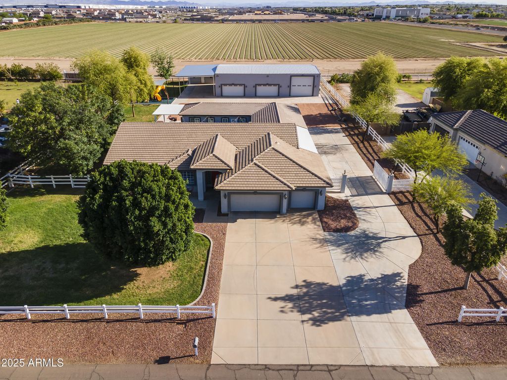 Photo of 17809 W Claremont Street, Waddell, AZ 85355 (MLS # 6883513)