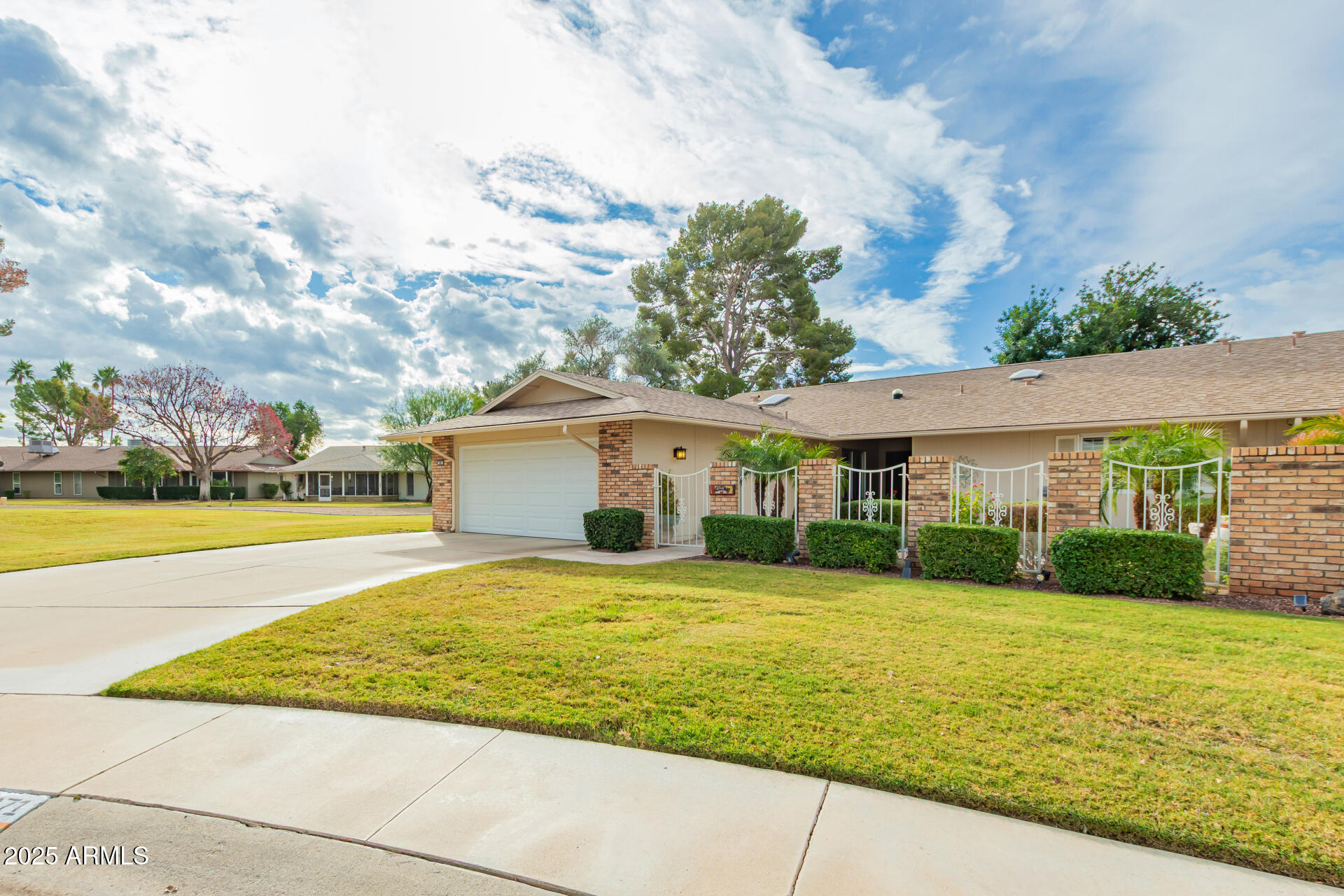 9871 W COUNTRY CLUB Court