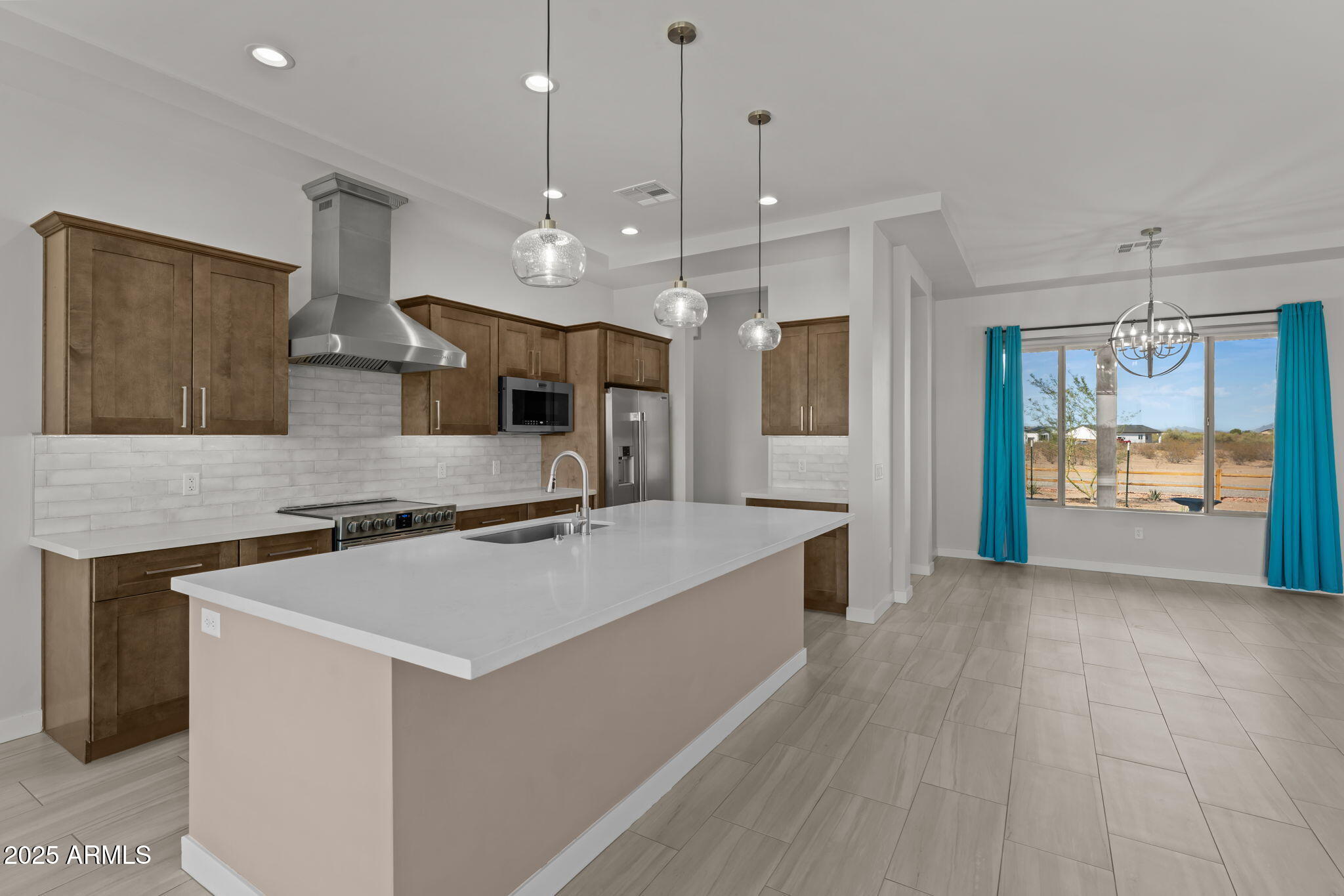 23012 W PEAKVIEW Road