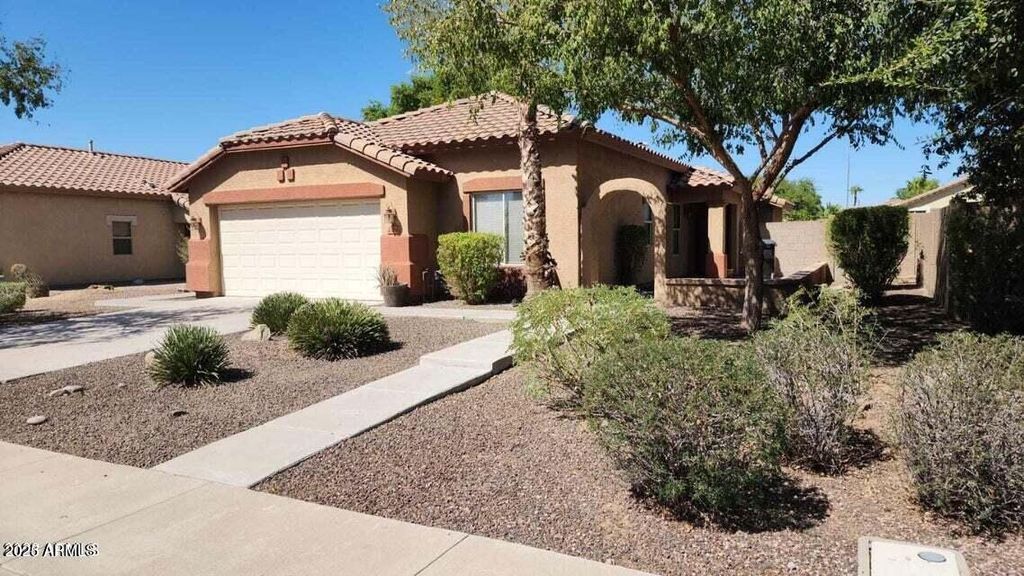 Photo of 4886 E Thunderbird Drive, Chandler, AZ 85249 (MLS # 6931972)