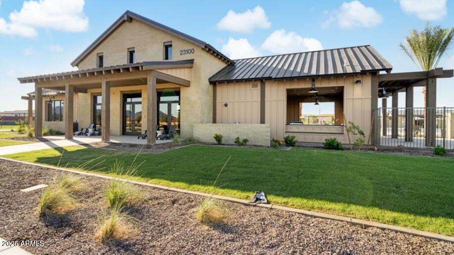 20479 E CALLE DE FLORES --