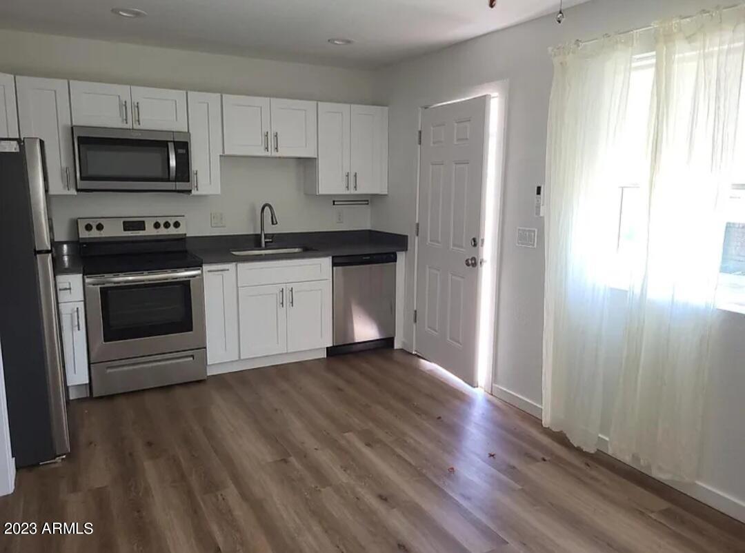 1522 W Polk Street # 2