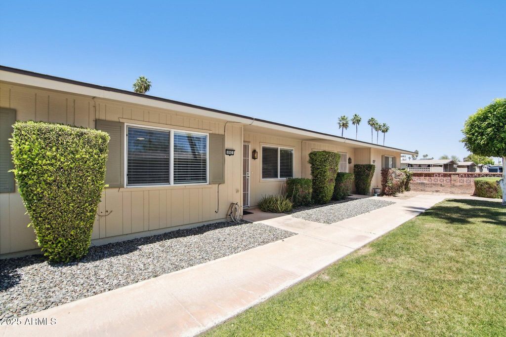Photo of 10921 W Santa Fe Drive, Sun City, AZ 85351 (MLS # 6858784)