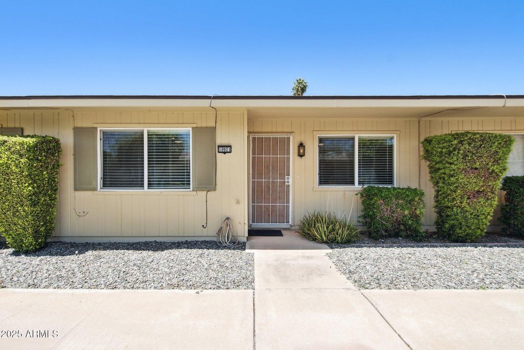 Photo of 10921 W Santa Fe Drive, Sun City, AZ 85351 (MLS # 6858784)
