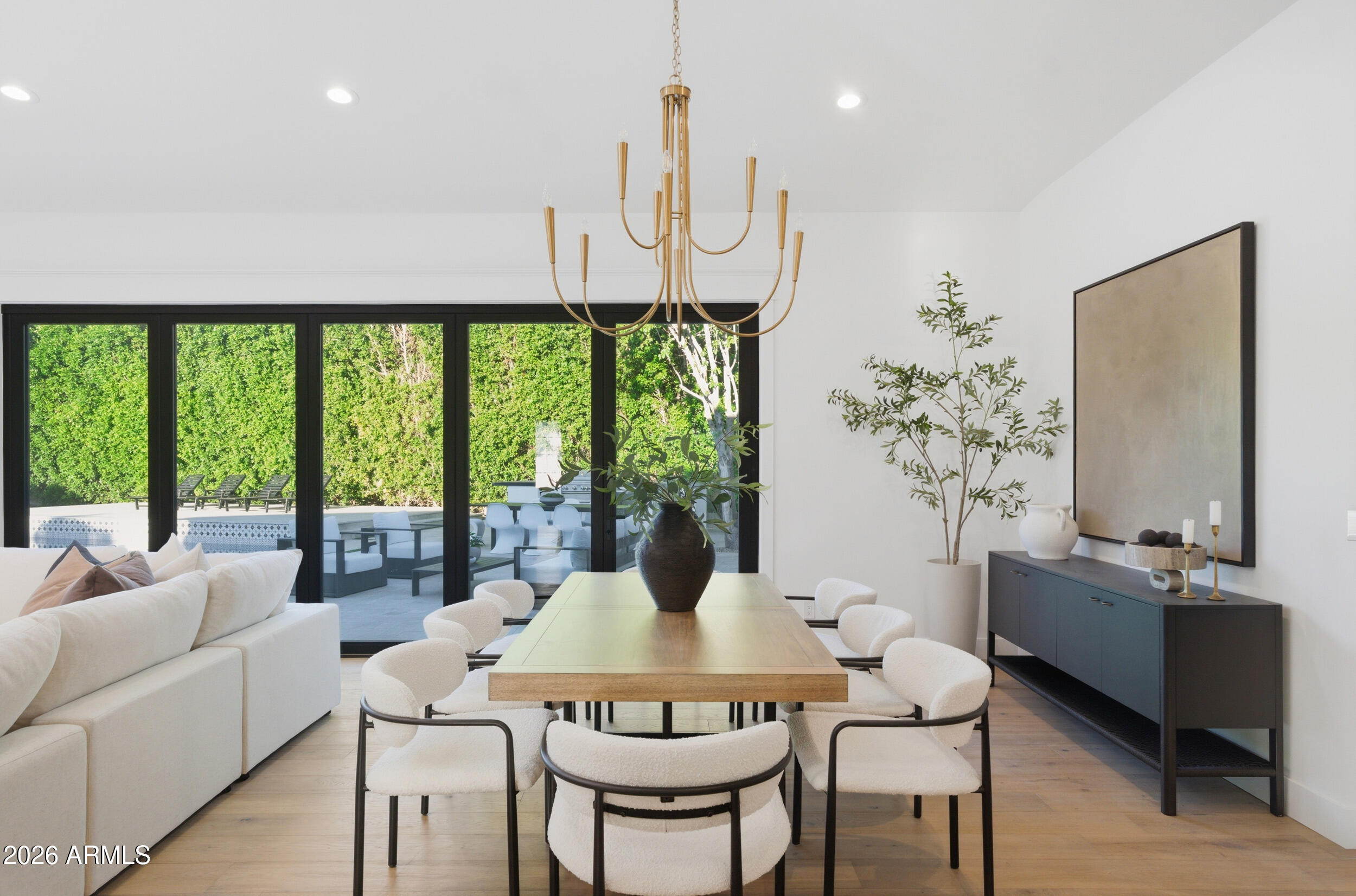 RANCHO VISTA - Residential