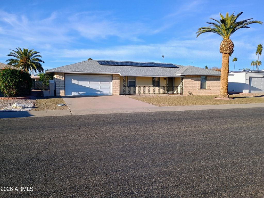 Photo of 10706 W Hutton Drive, Sun City, AZ 85351 (MLS # 6976892)