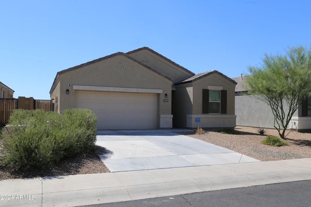 Photo of 31021 W Columbus Avenue, Buckeye, AZ 85396 (MLS # 6969915)