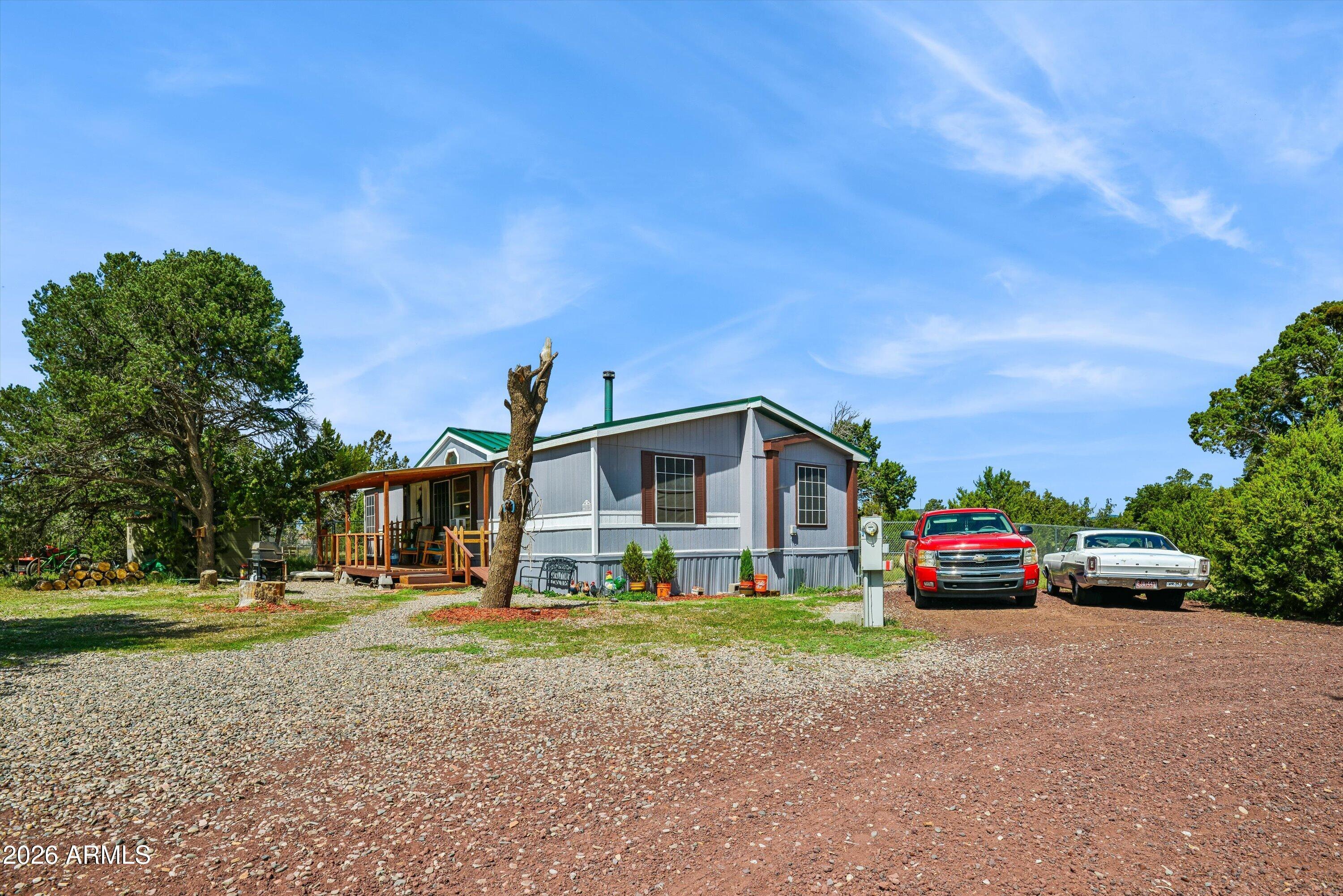 9555 CROSSCUT Drive