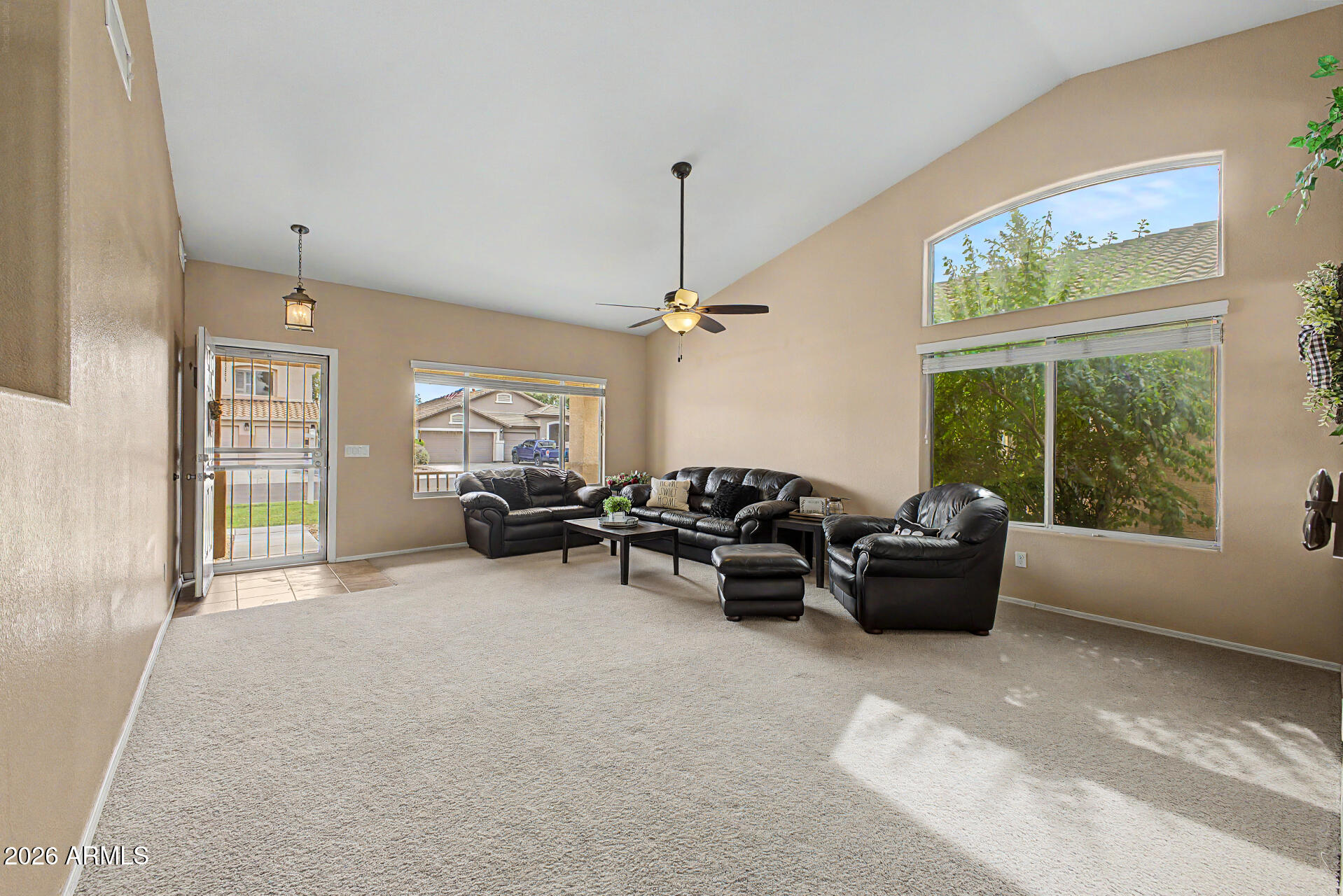 7922 W MARY ANN Drive