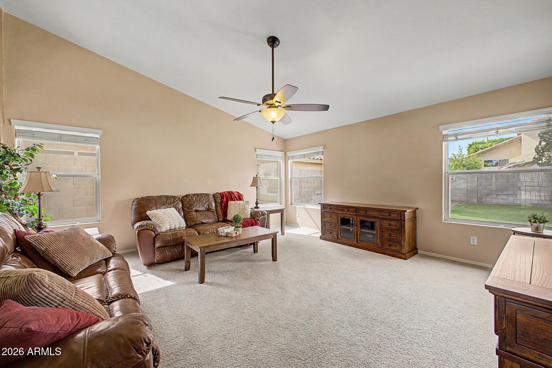 7922 W MARY ANN Drive