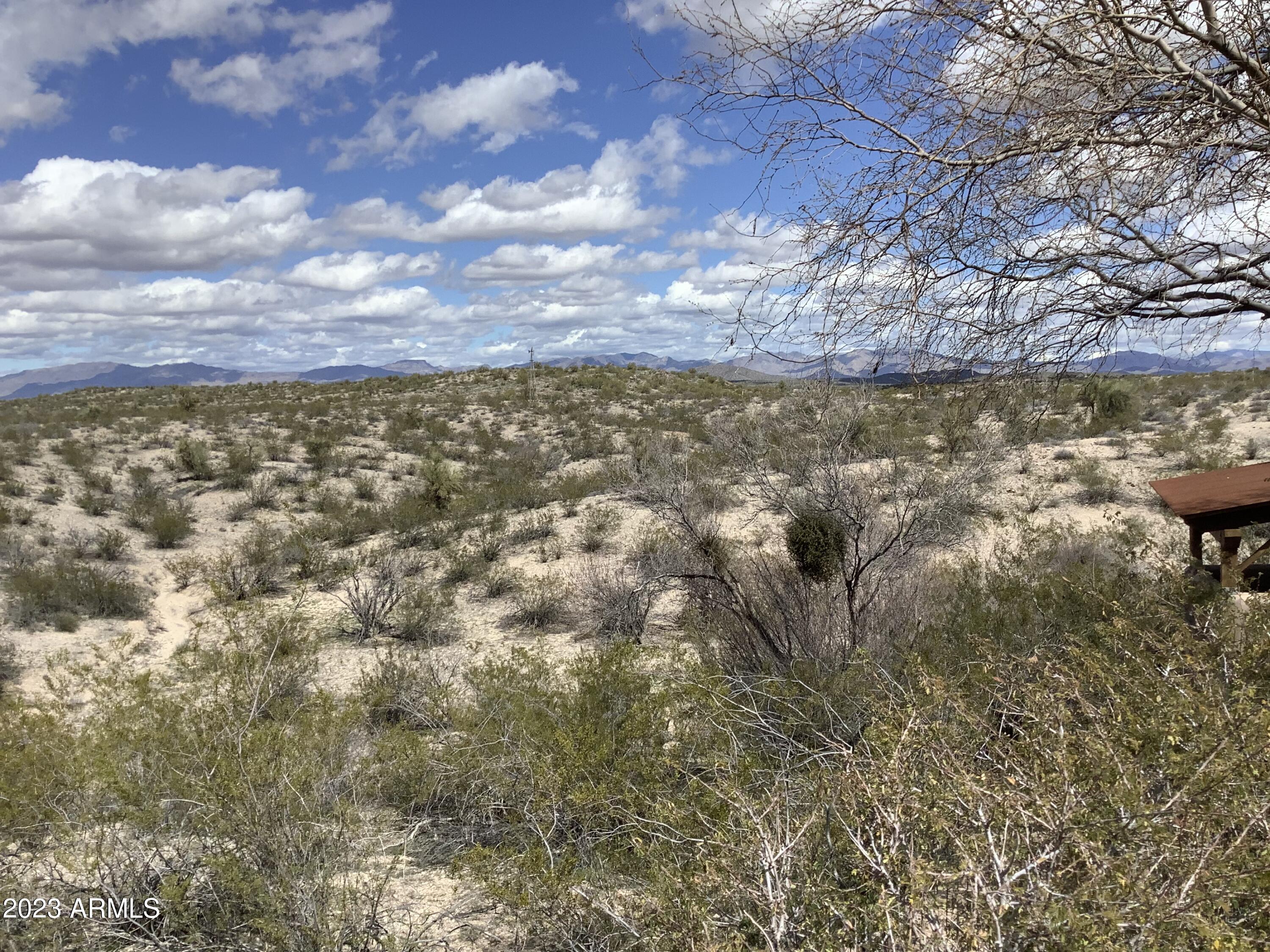 Wickenburg, Arizona 85390, United States, 3 Bedrooms Bedrooms, ,4 BathroomsBathrooms,Residential,Active,73554