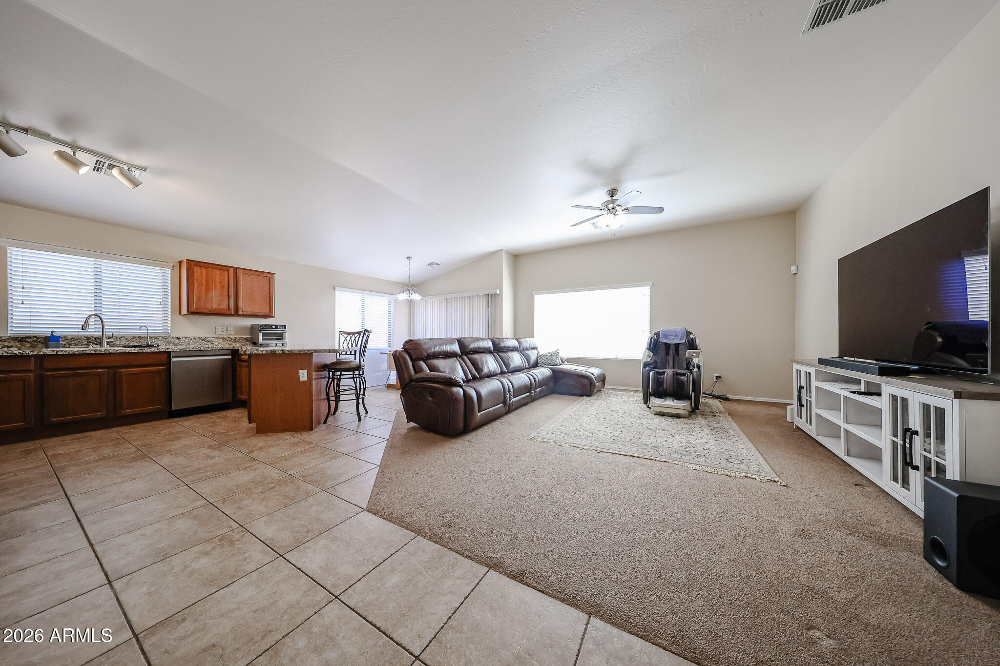 457 E Sheffield Avenue