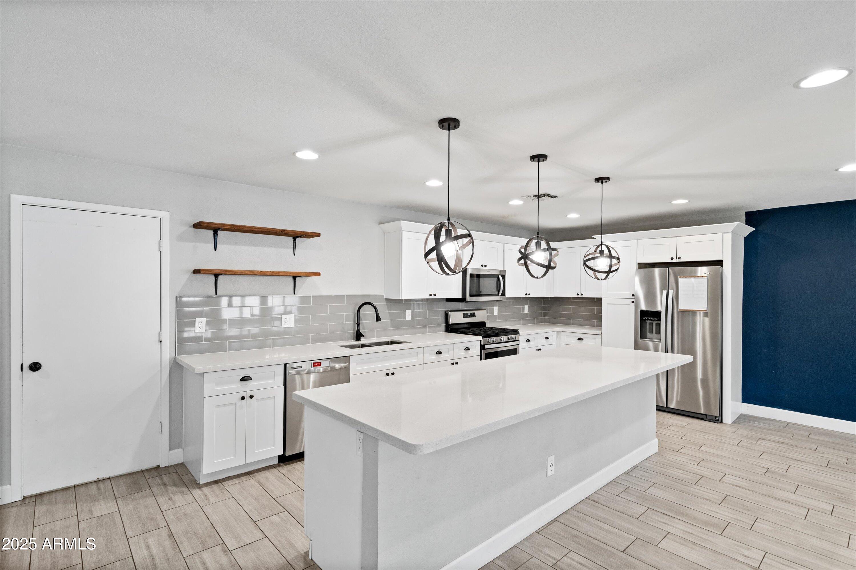 2226 S KACHINA Drive