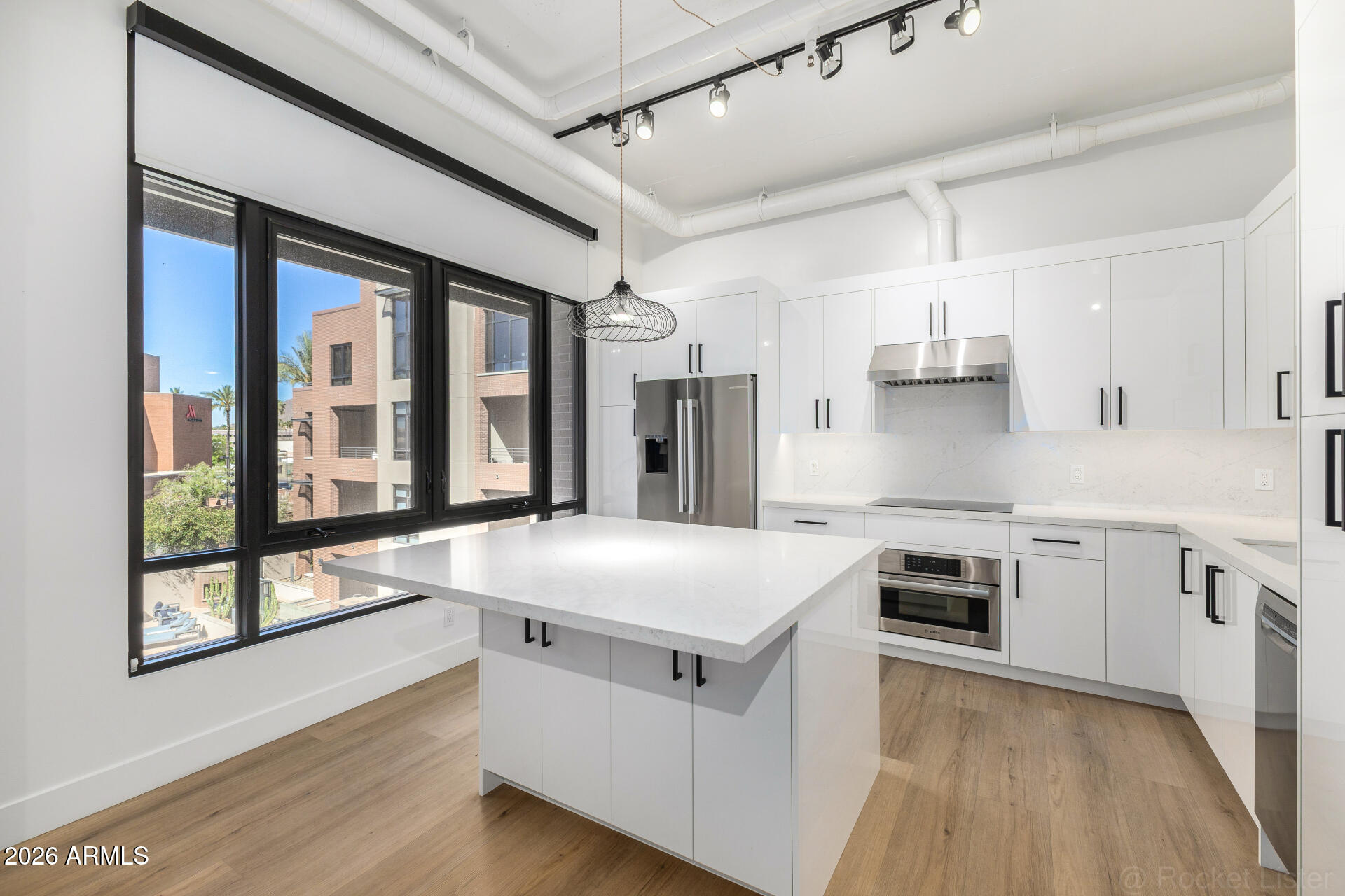 7310 E 3rd Avenue 308