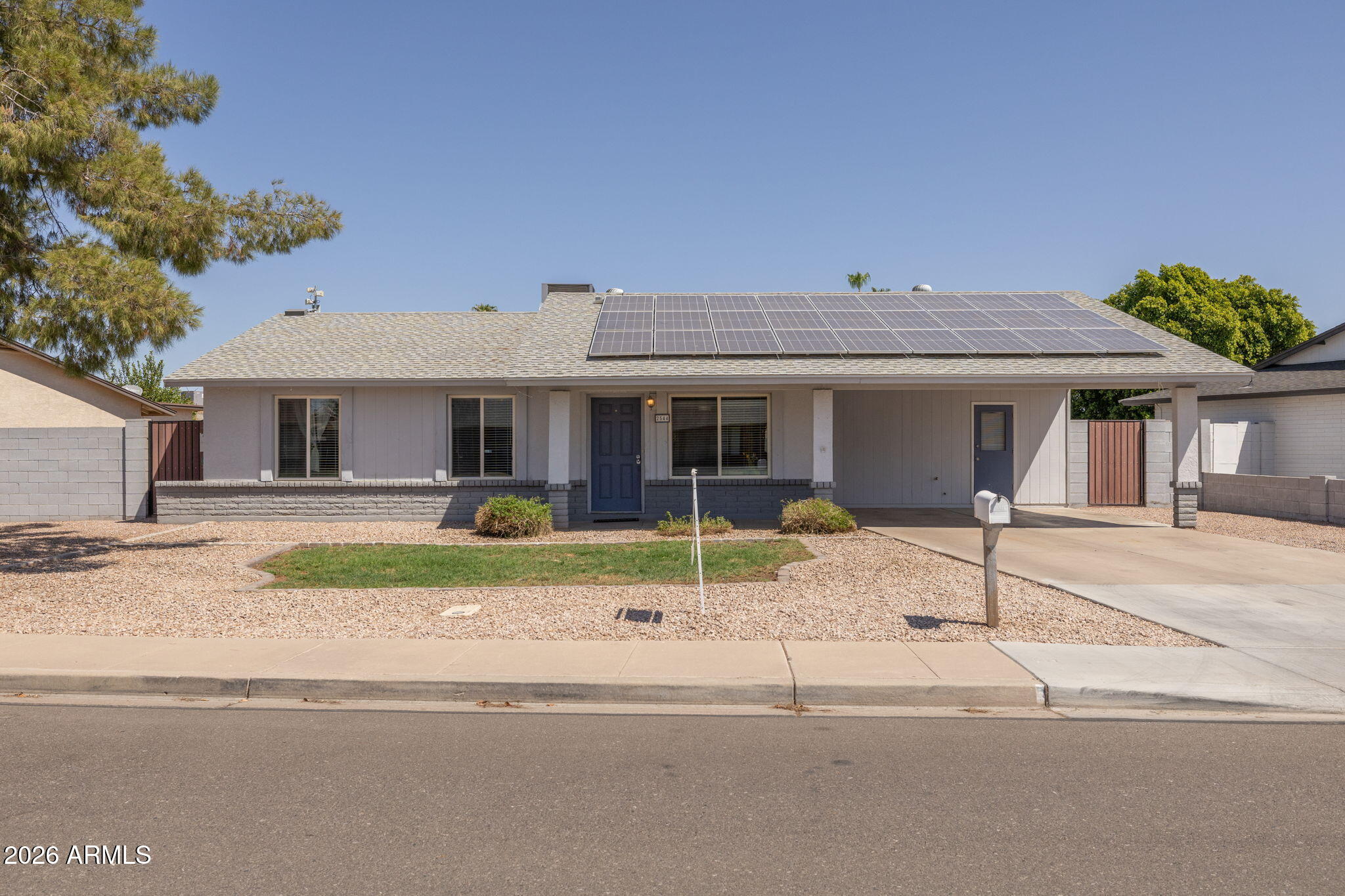 2544 E COMMONWEALTH Circle