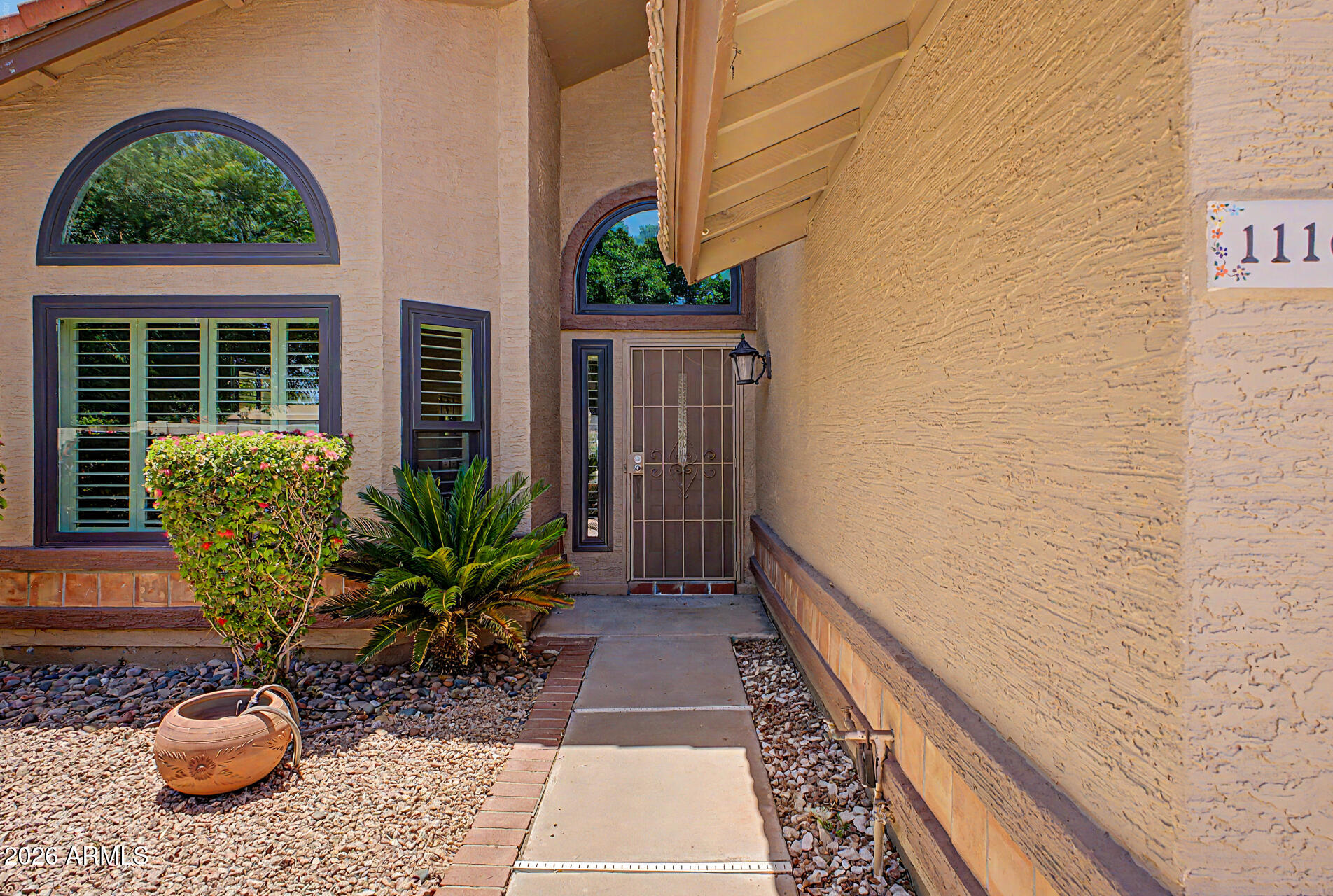 1116 N AMBROSIA --