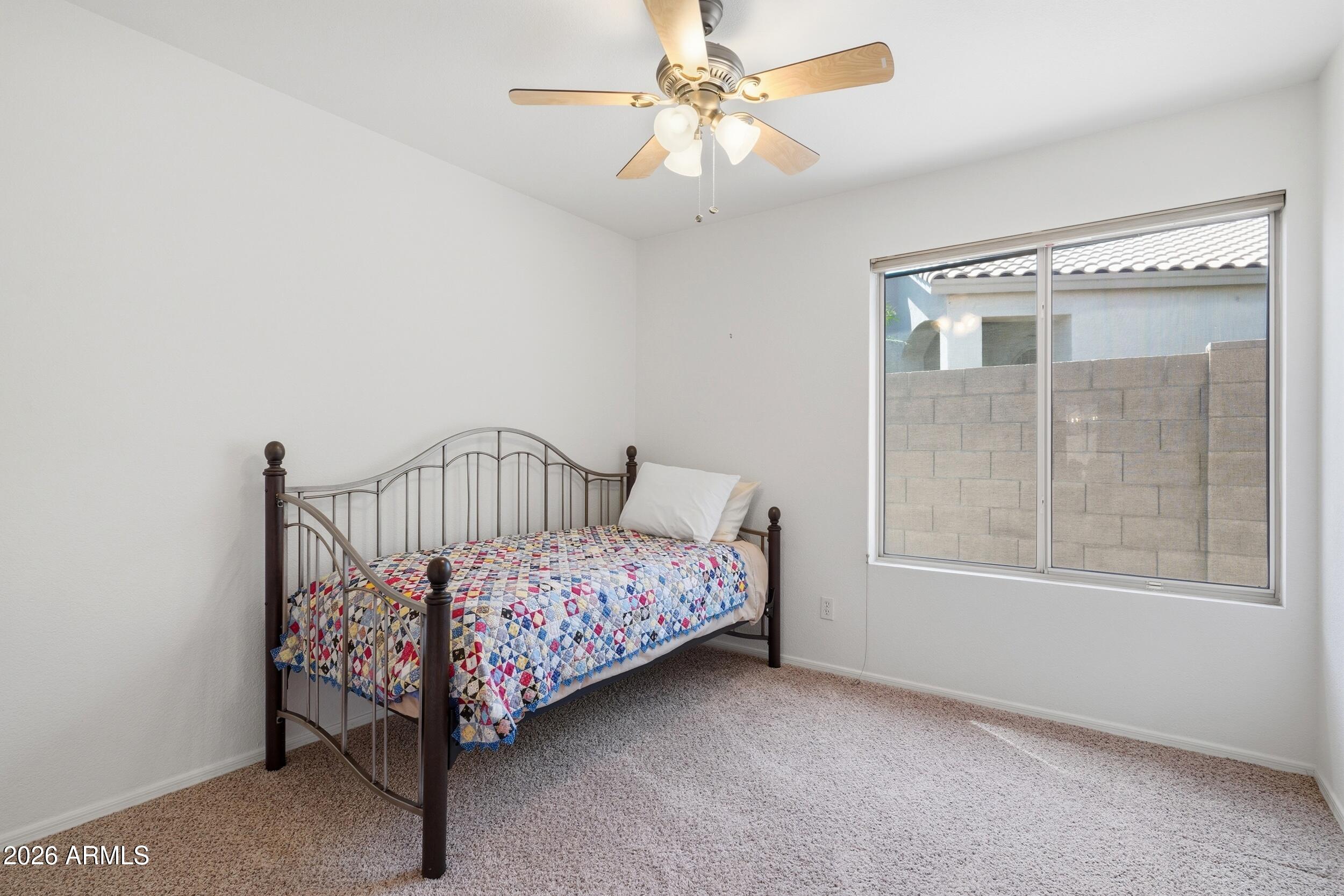 LAS BRISAS POINTE - Residential