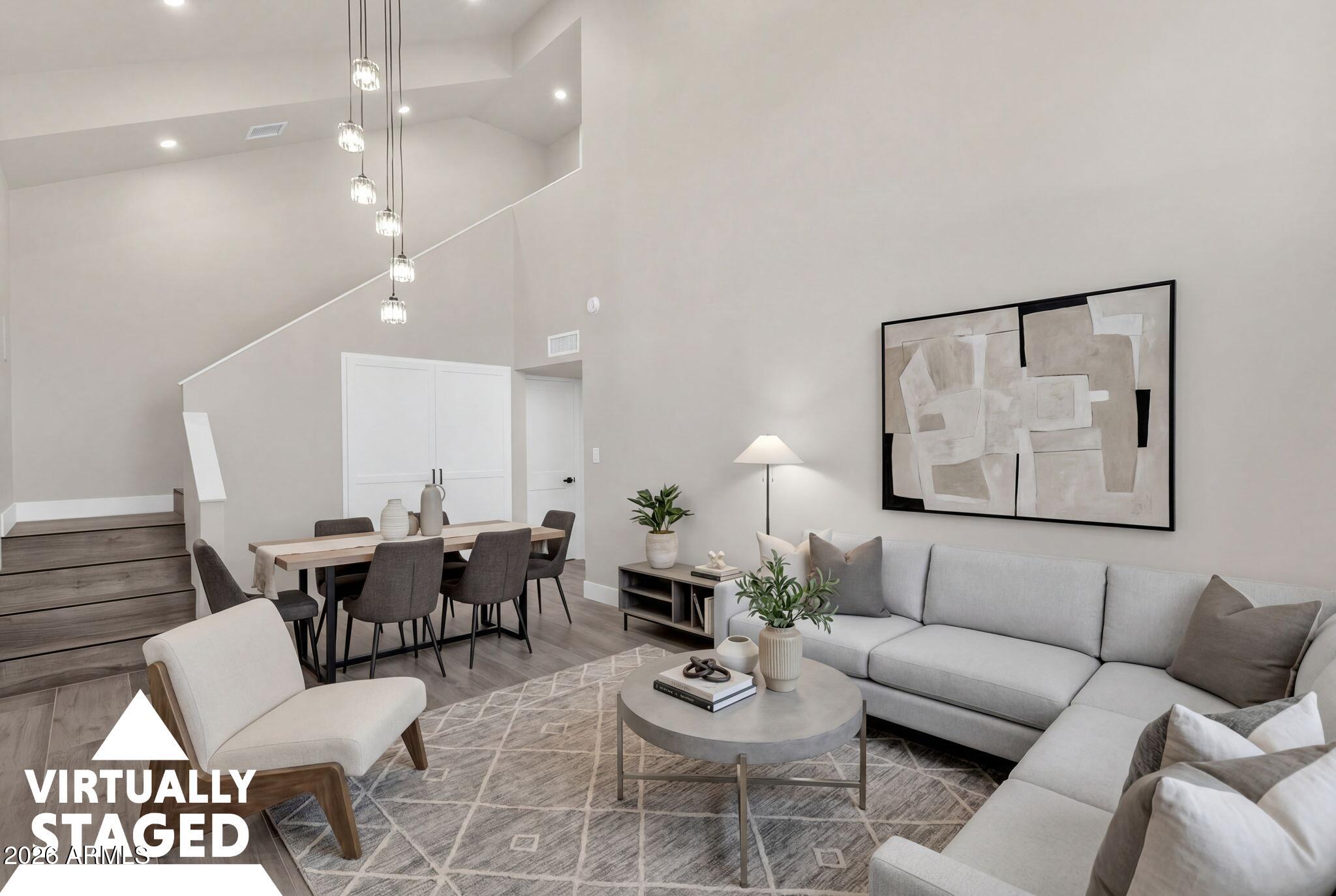 4730 W NORTHERN Avenue 1106