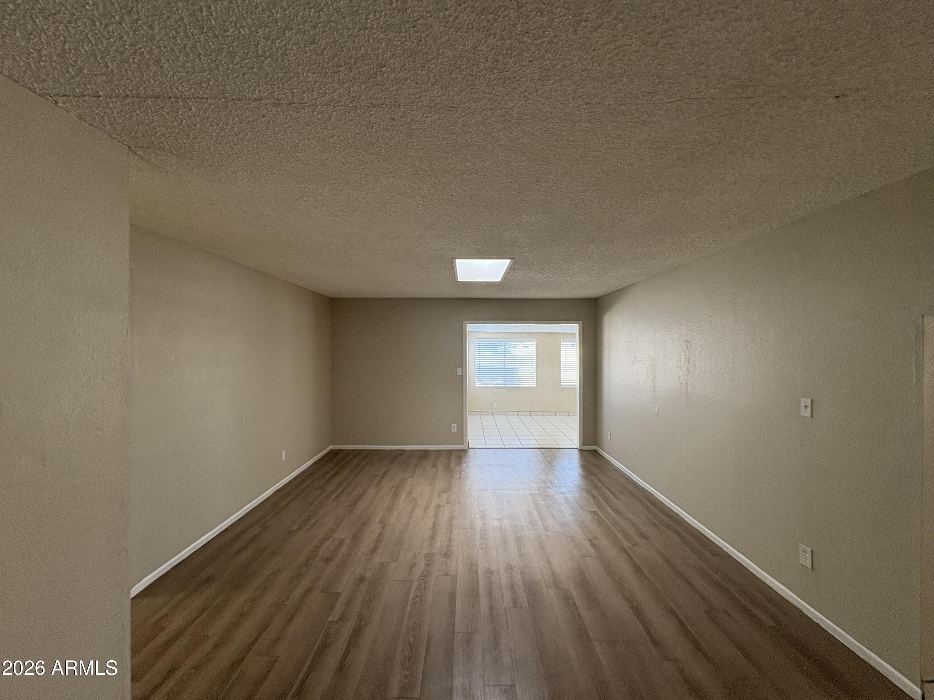 5256 W CHOLLA Street