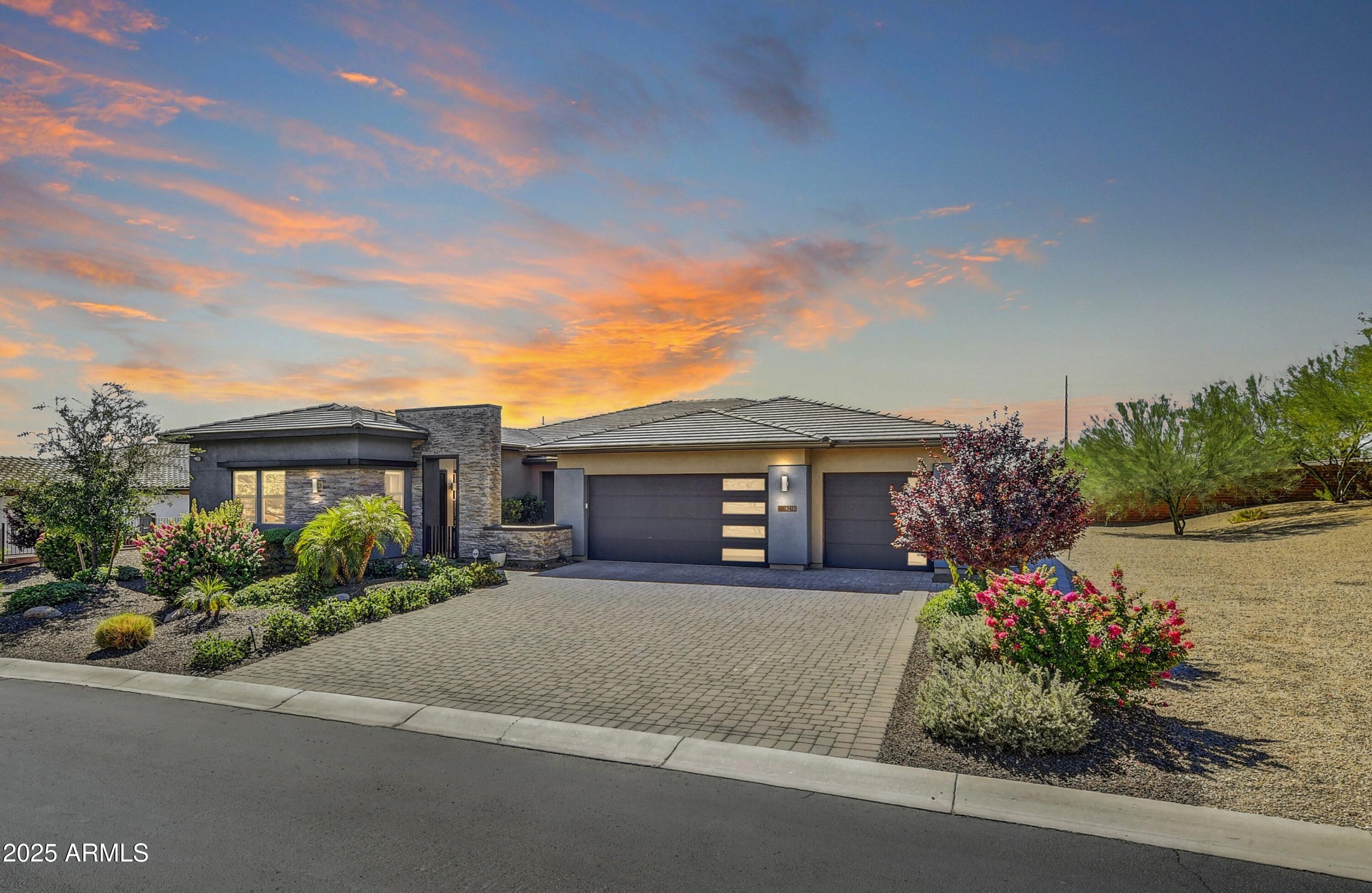 17421 E DESERT VISTA Trail