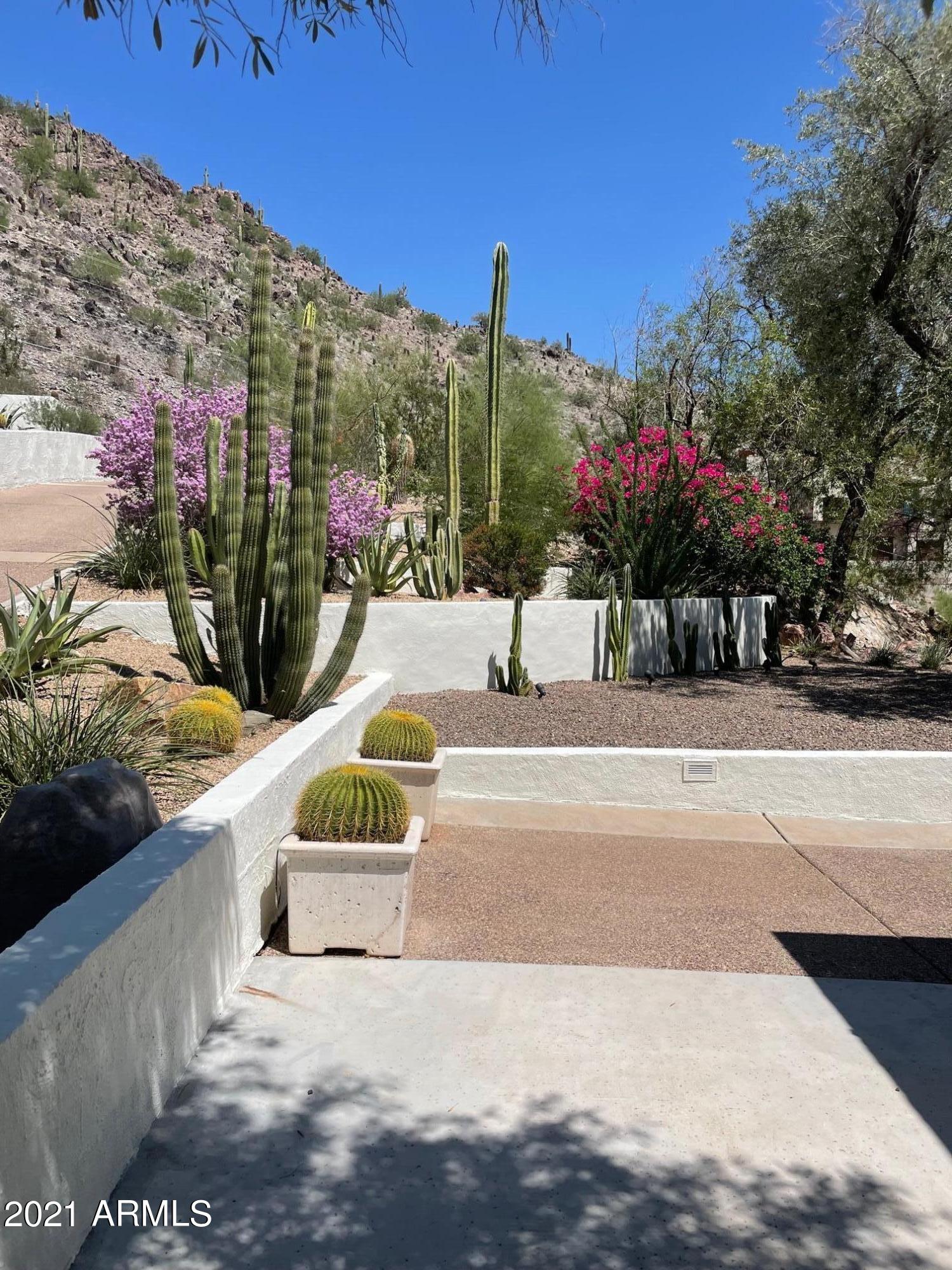 PALM CANYON 2 LOTS 6-16, 20-23 TR A - Residential