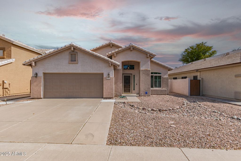 Photo of 1878 E Drake Drive, Tempe, AZ 85283 (MLS # 6906538)