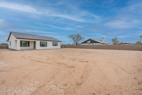 A home in Arizona City