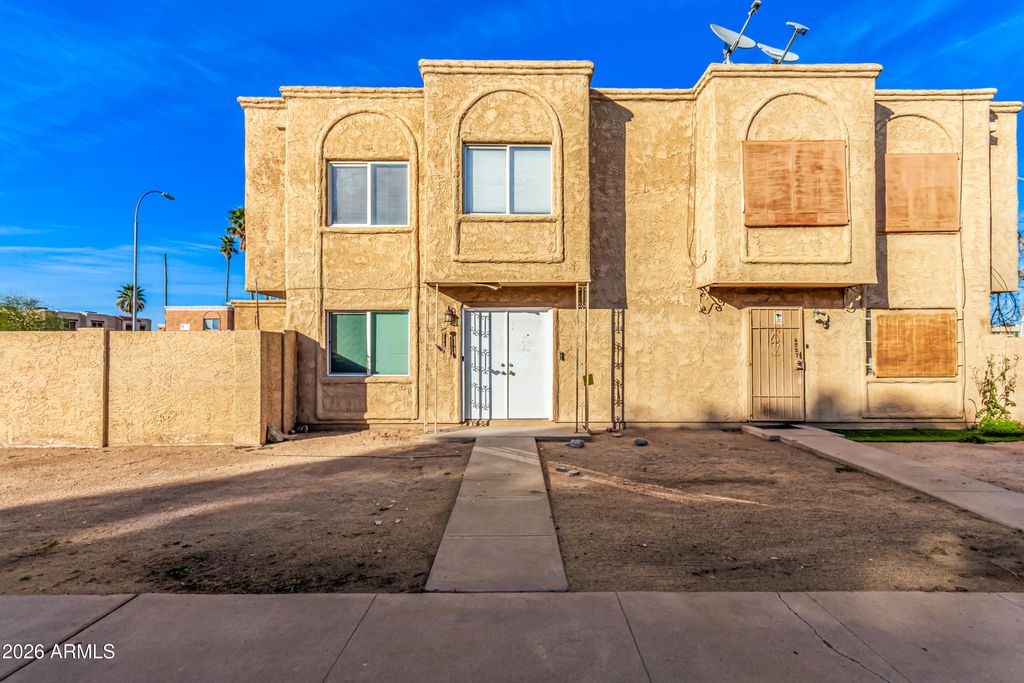 Photo of 4523 E Wood Street, Phoenix, AZ 85040 (MLS # 6976847)