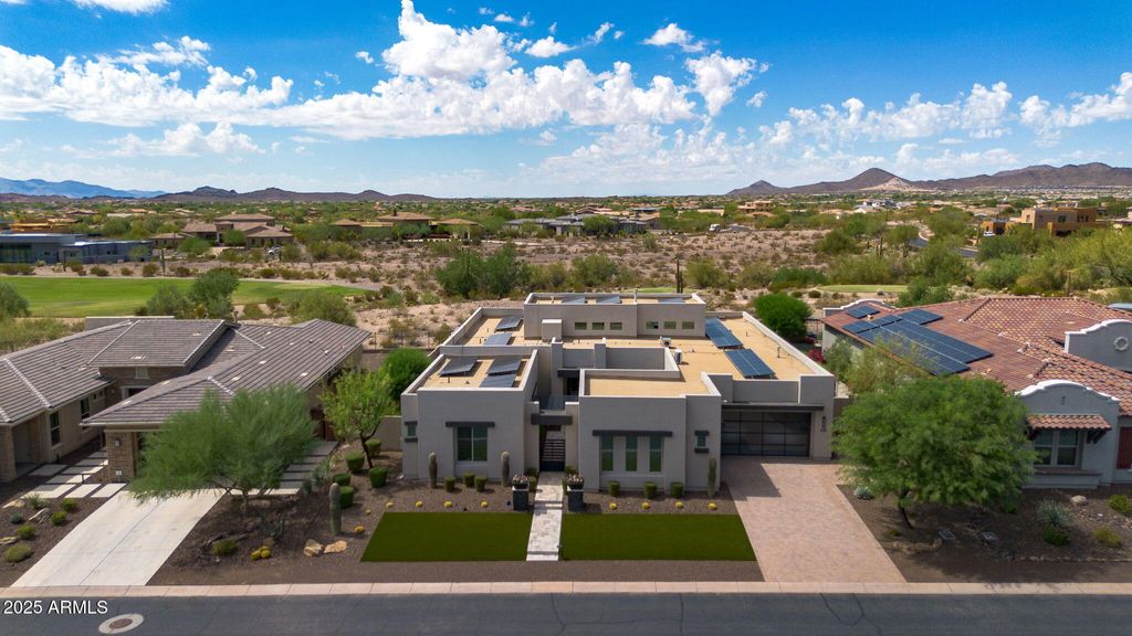 Photo of 30612 N 117th Drive, Peoria, AZ 85383 (MLS # 6973215)