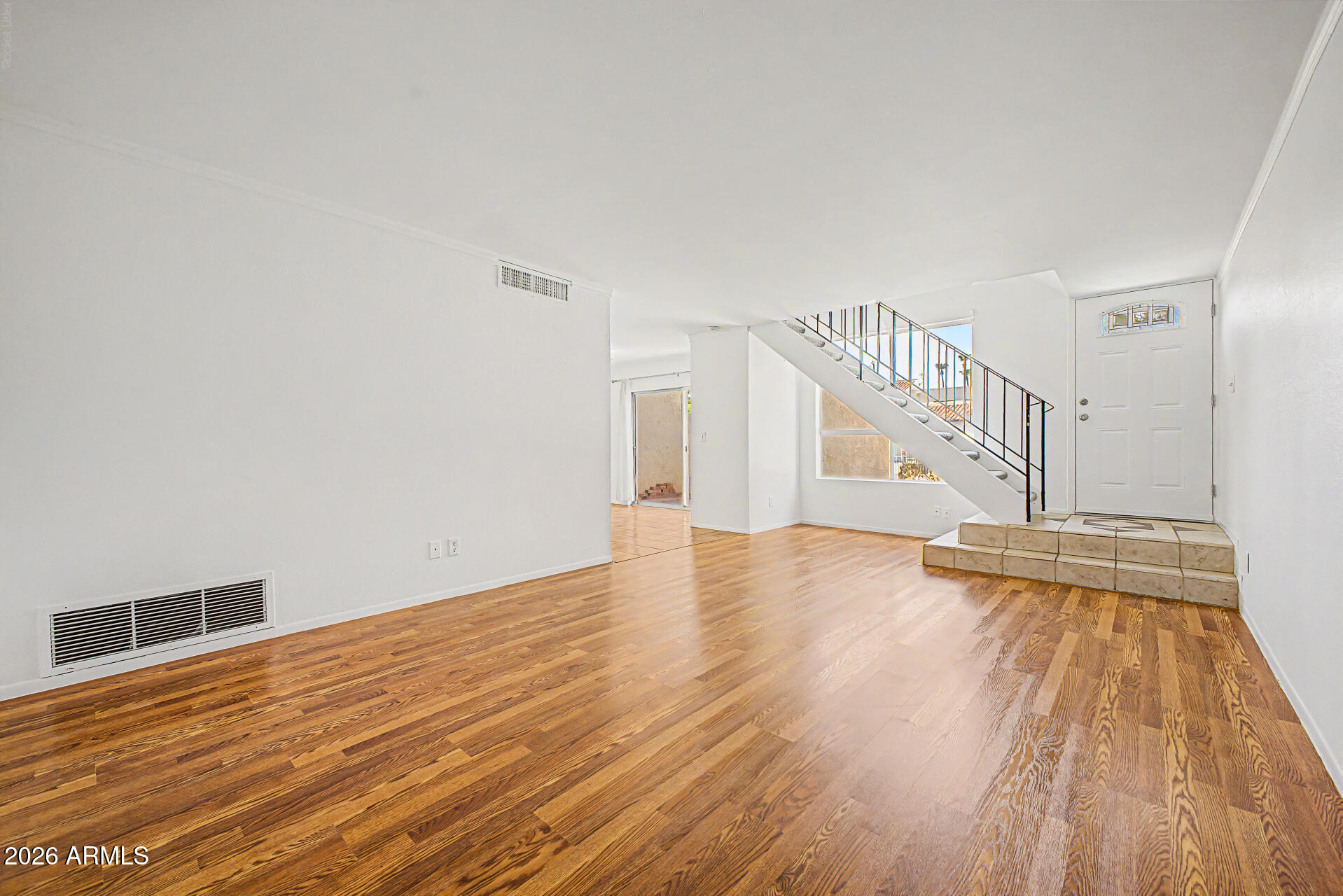 5619 S ADMIRALTY Court C