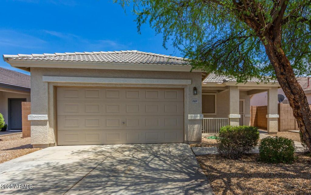 Photo of 17697 N 167th Drive, Surprise, AZ 85374 (MLS # 6935512)