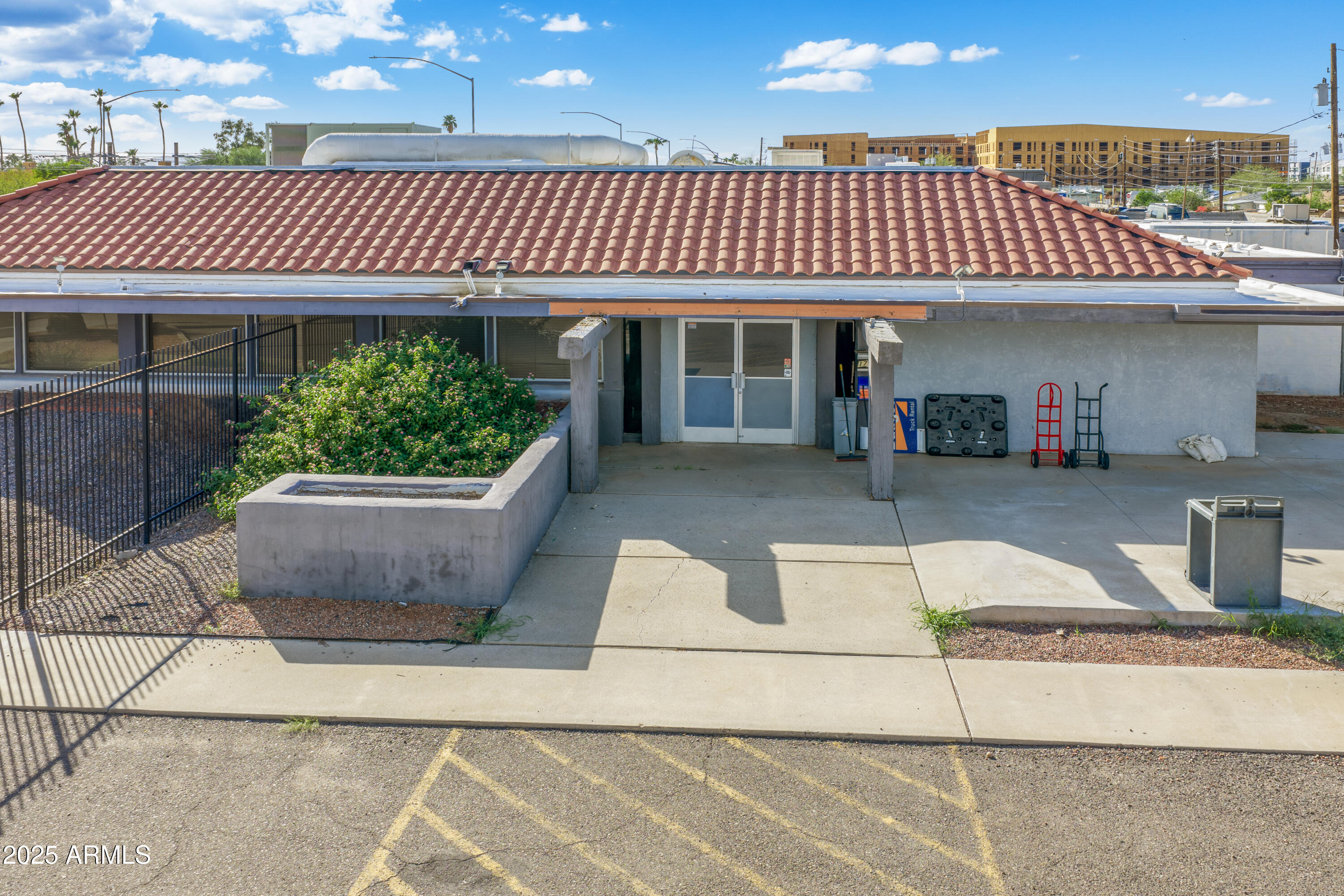 CASA MESA 2 - Commercial Sale